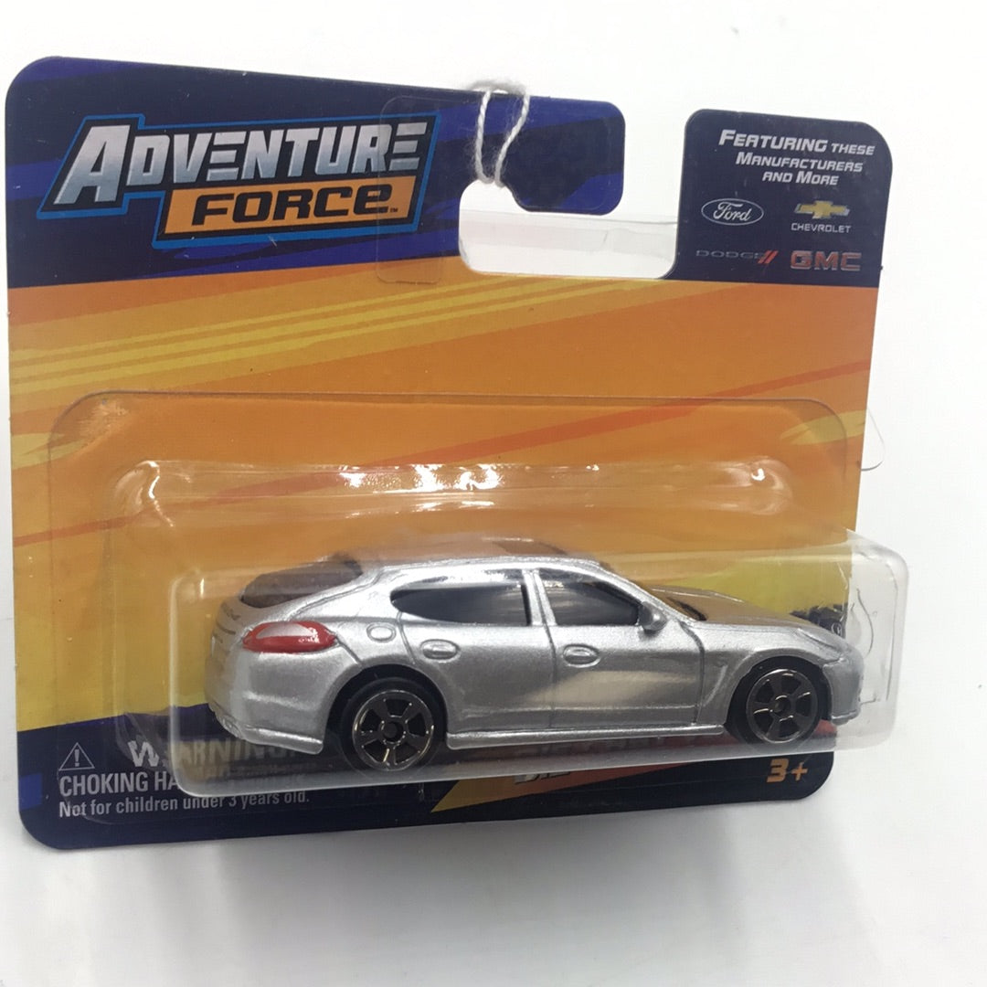 Adventure Force Porsche Panamera Turbo YY3