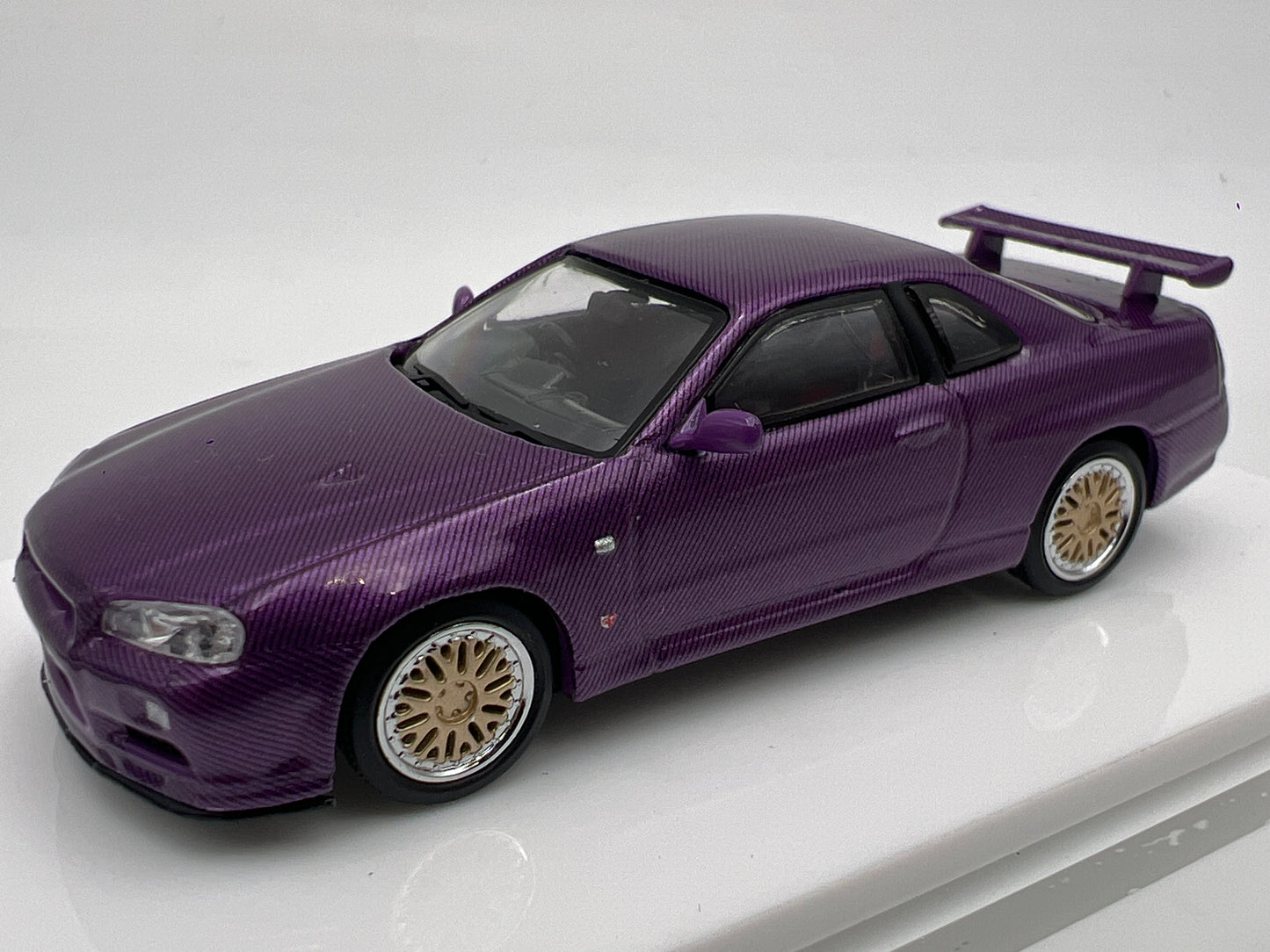 Stance Hunters 1/64 #302/499 Nissan Skyline GT-R BNR34 V-Spec II Full Carbon Purple