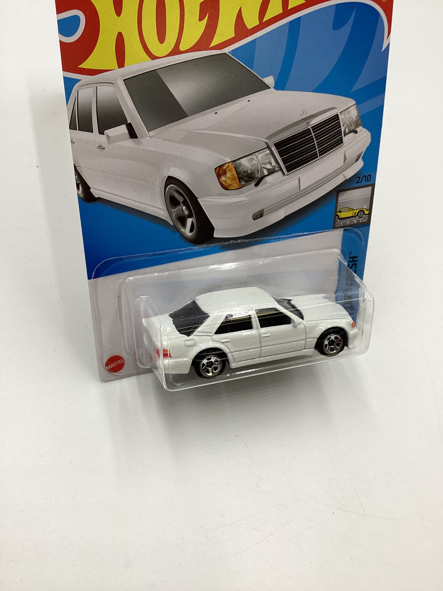 2022 Hot Wheels #86 Mercedes-Benz 500 E Dollar General Exclusive White 236F