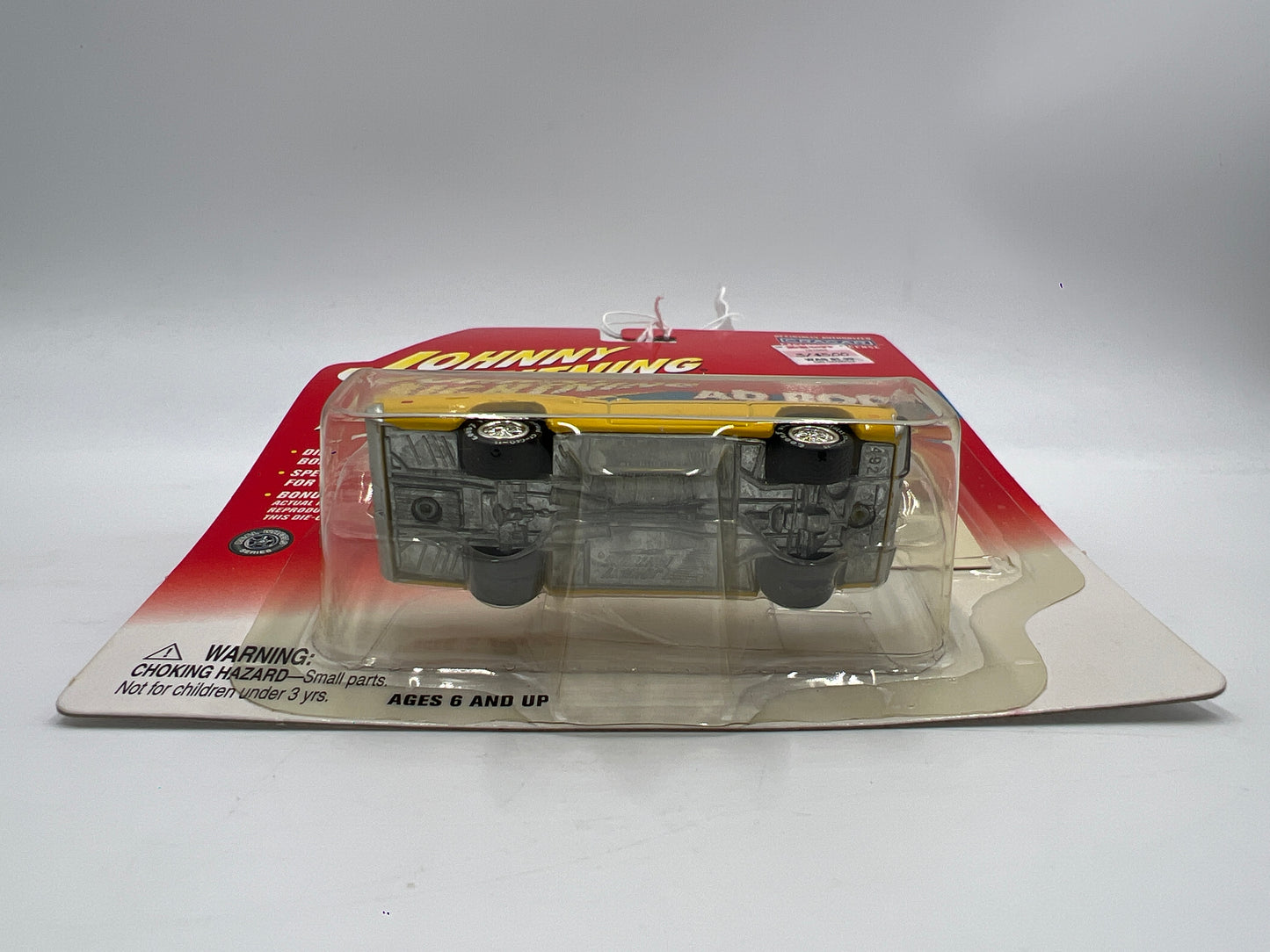 Johnny Lightning Ad Rods 1970 Plymouth Road Runner Yellow 227B