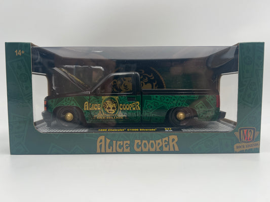 M2 Machines 1/24 Scale S47 Rock Legends Alice Cooper 1990 Chevrolet C1500 Silverado