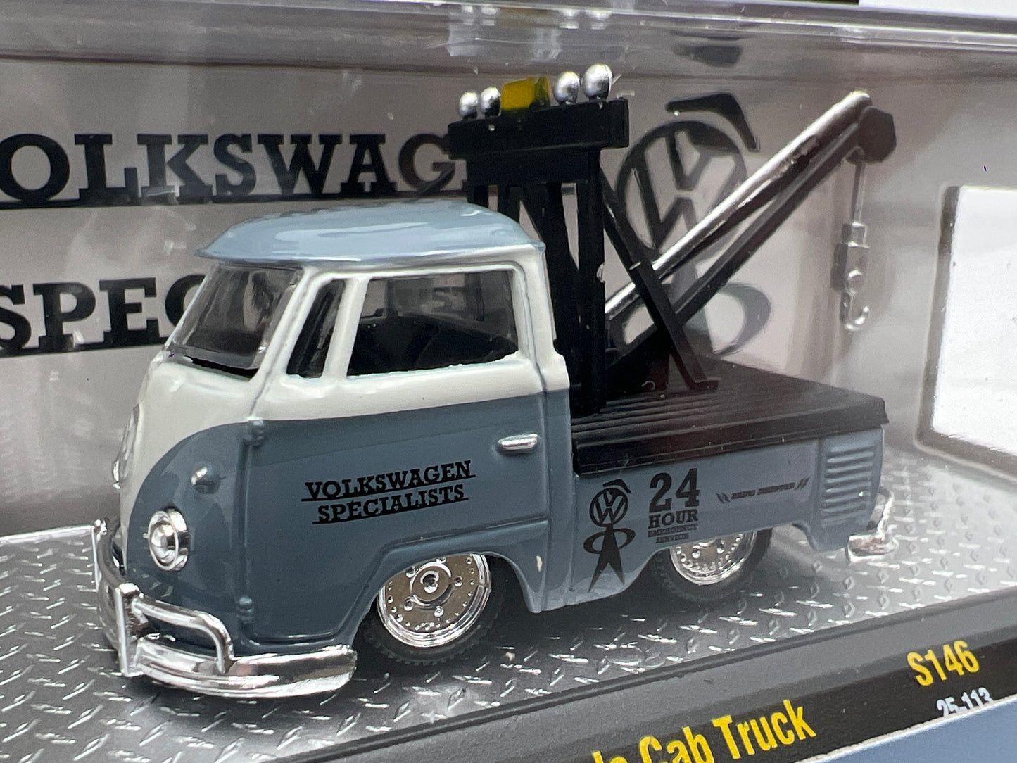 M2 Machines S146 1960 VW Single Cab Truck