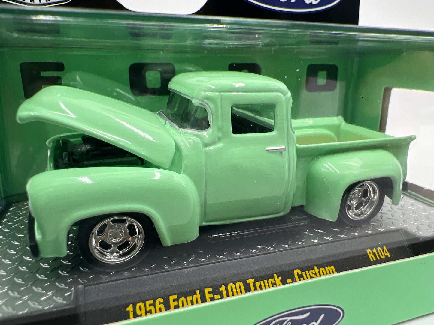 M2 Machines 1956 Ford F-100 Truck Custom Green R104