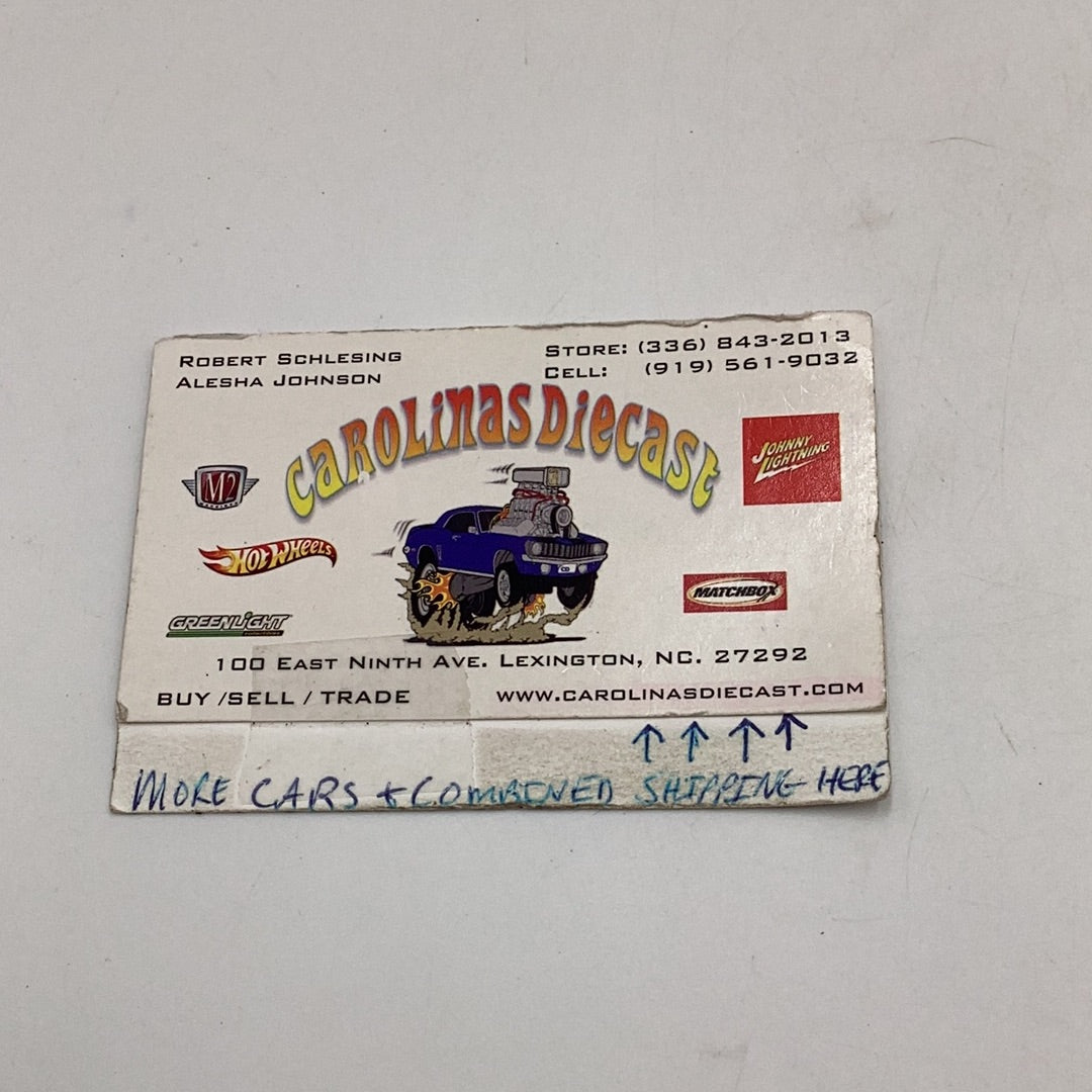 2010 hot wheels #42 Batmobile keys to speed card back W/ Bone Shaker Keychain