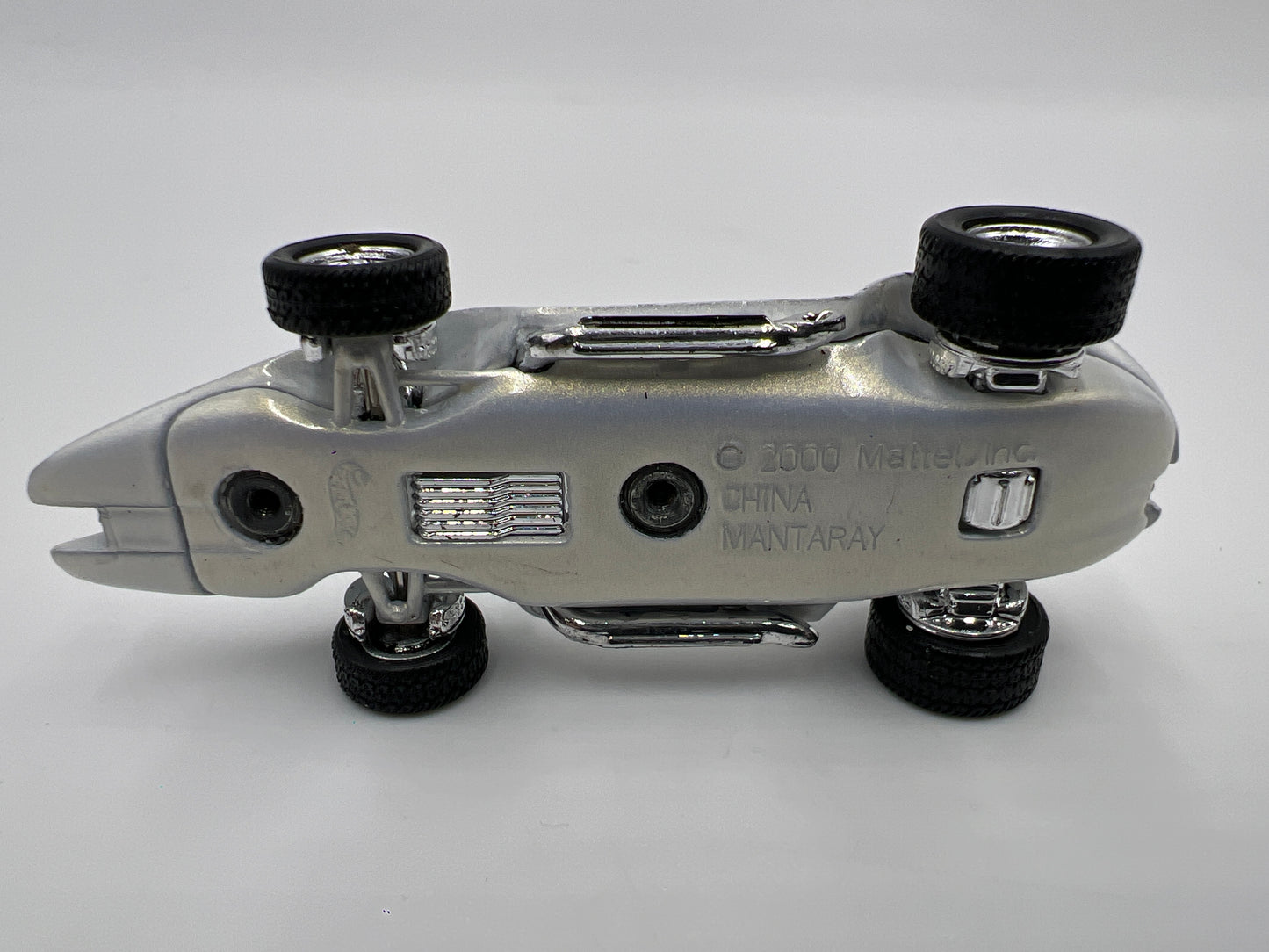 Hot Wheels Collectibles 1/64 Rod & Custom Mantaray White Loose