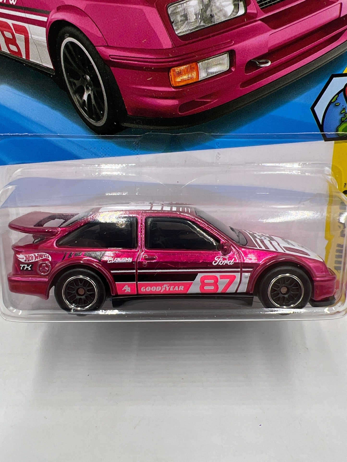 2026 Hot Wheels Super Treasure Hunt #116 87 Ford Sierra Cosworth Pink W/Protector Intl Card 1