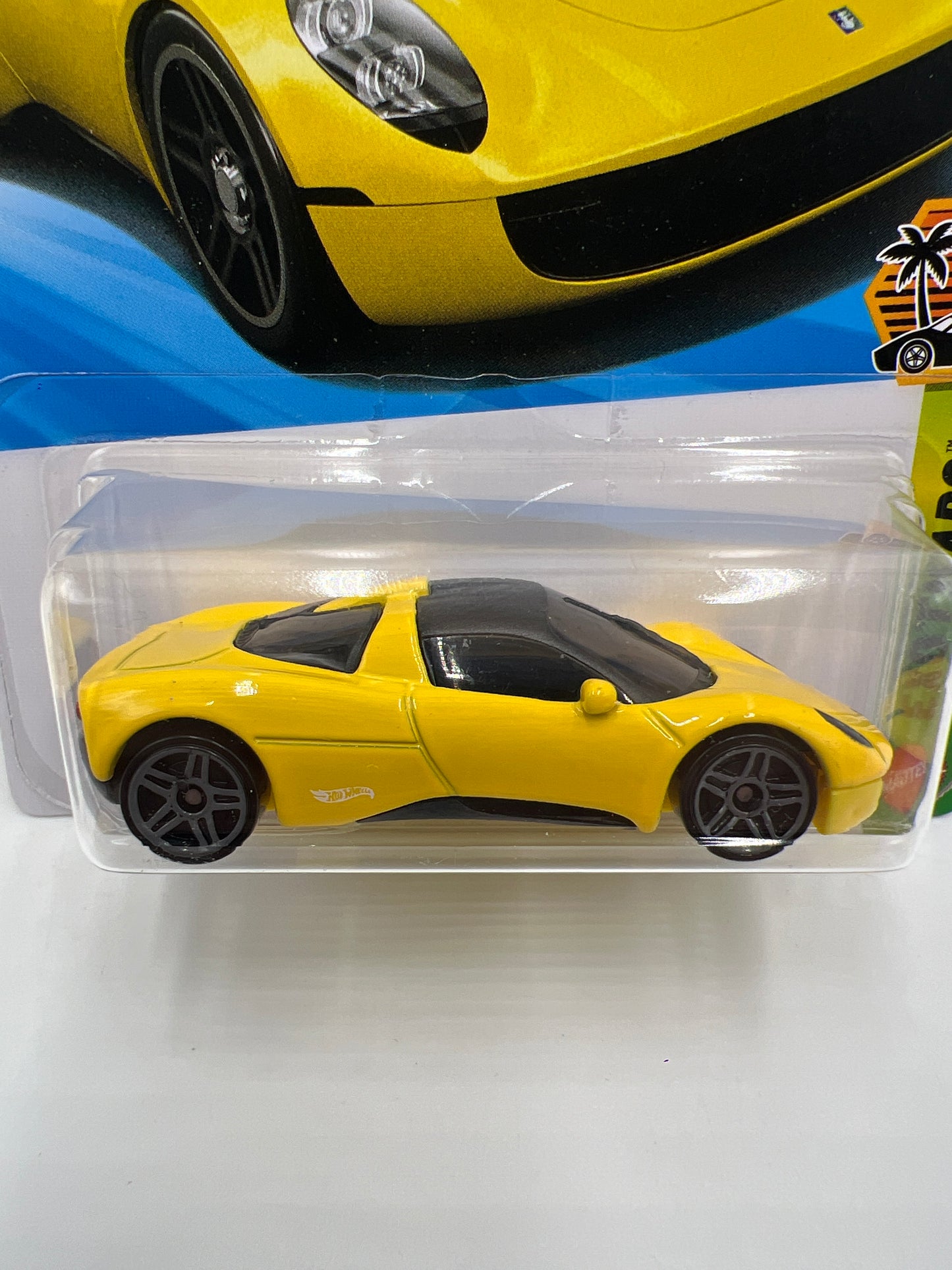 2026 Hot Wheels A Case Exoticars #3 Gordon Murray Automotive T.33 Yellow 68G