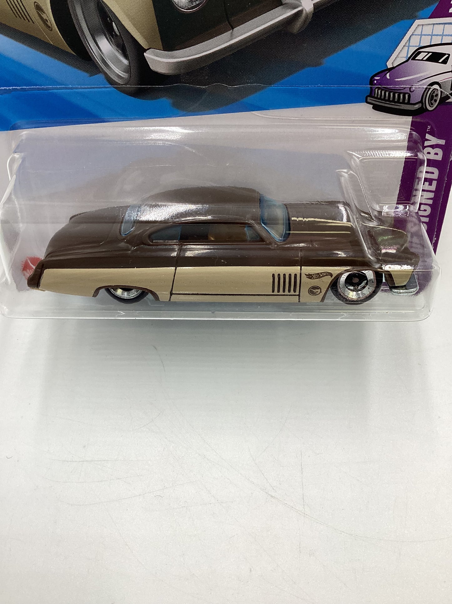 2025 Hot Wheels Treasure Hunt B case #32 Fish’d & Chip’d 276G