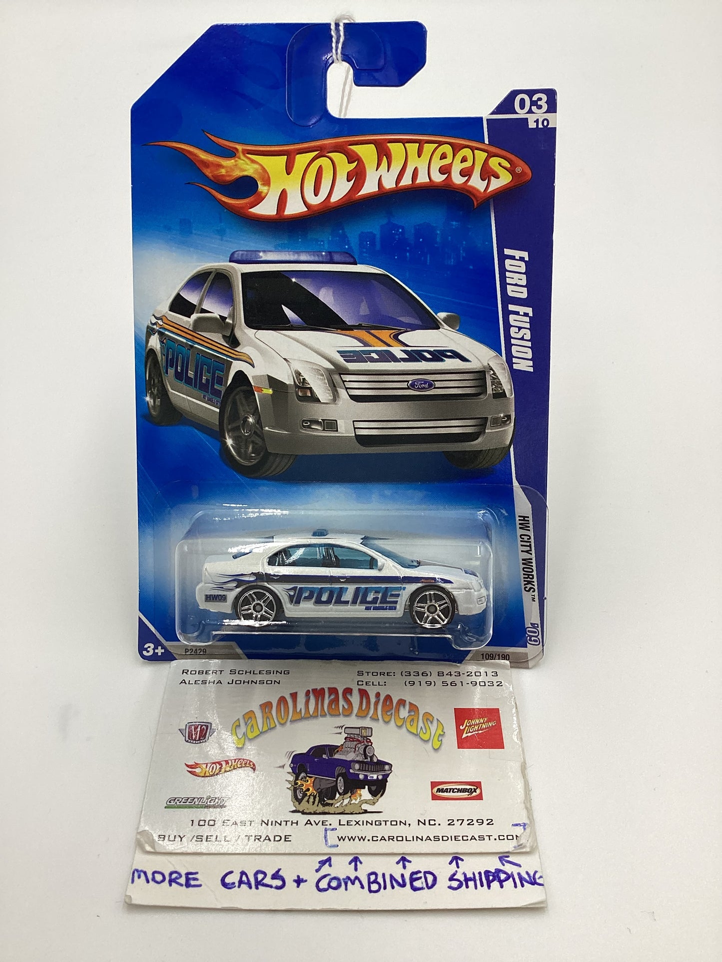 2009 Hot Wheels #109 Ford Fusion Police White 35F