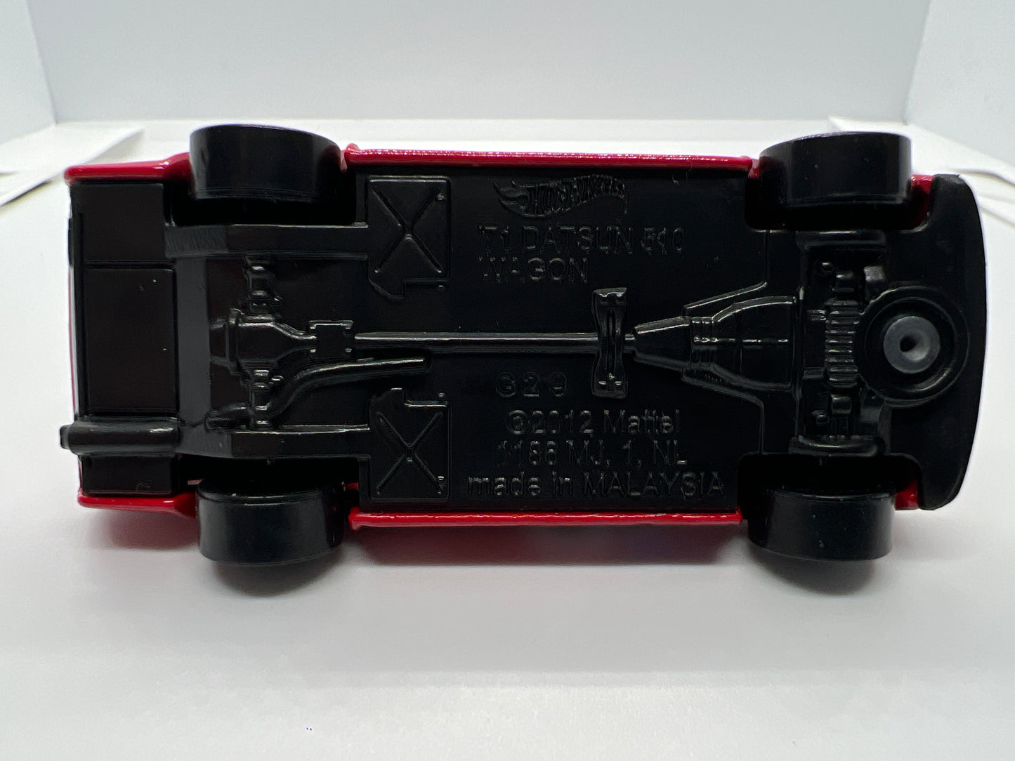 Hot Wheels 1/64 Mainline 71 Datsun 510 Wagon Red Loose