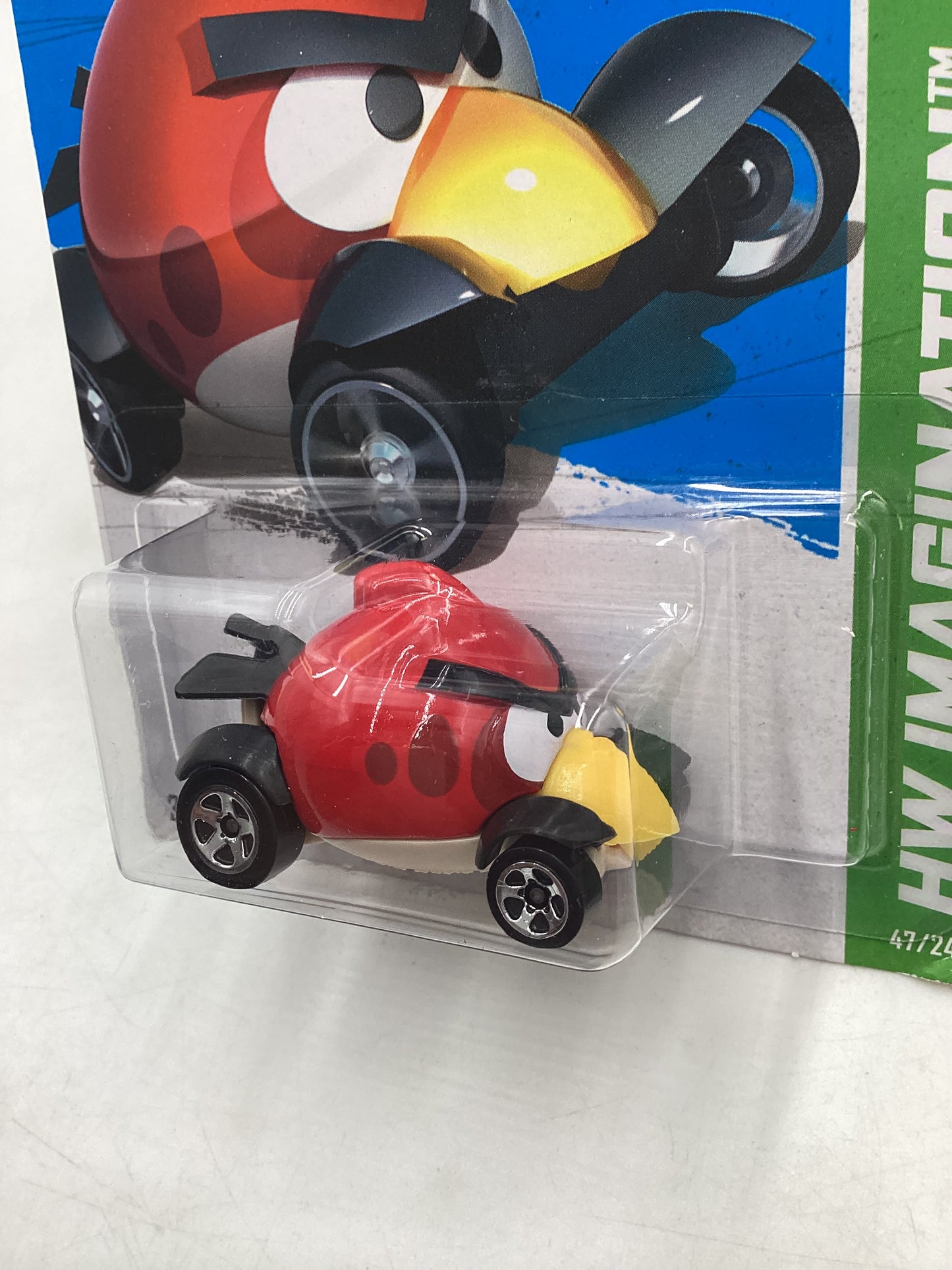 2012 Hot Wheels #47 Red Bird angry birds 111H