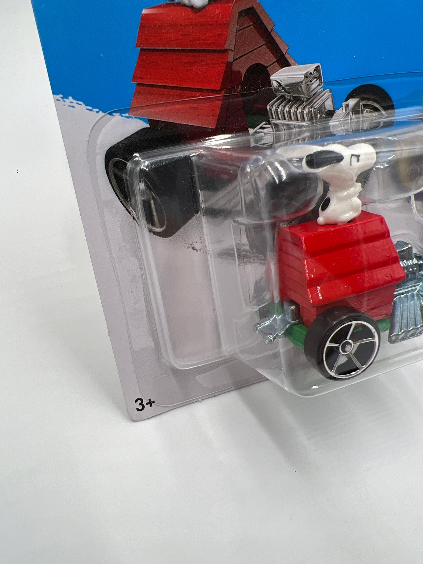 2016 Hot Wheels Screen Time #222 Snoopy 118E