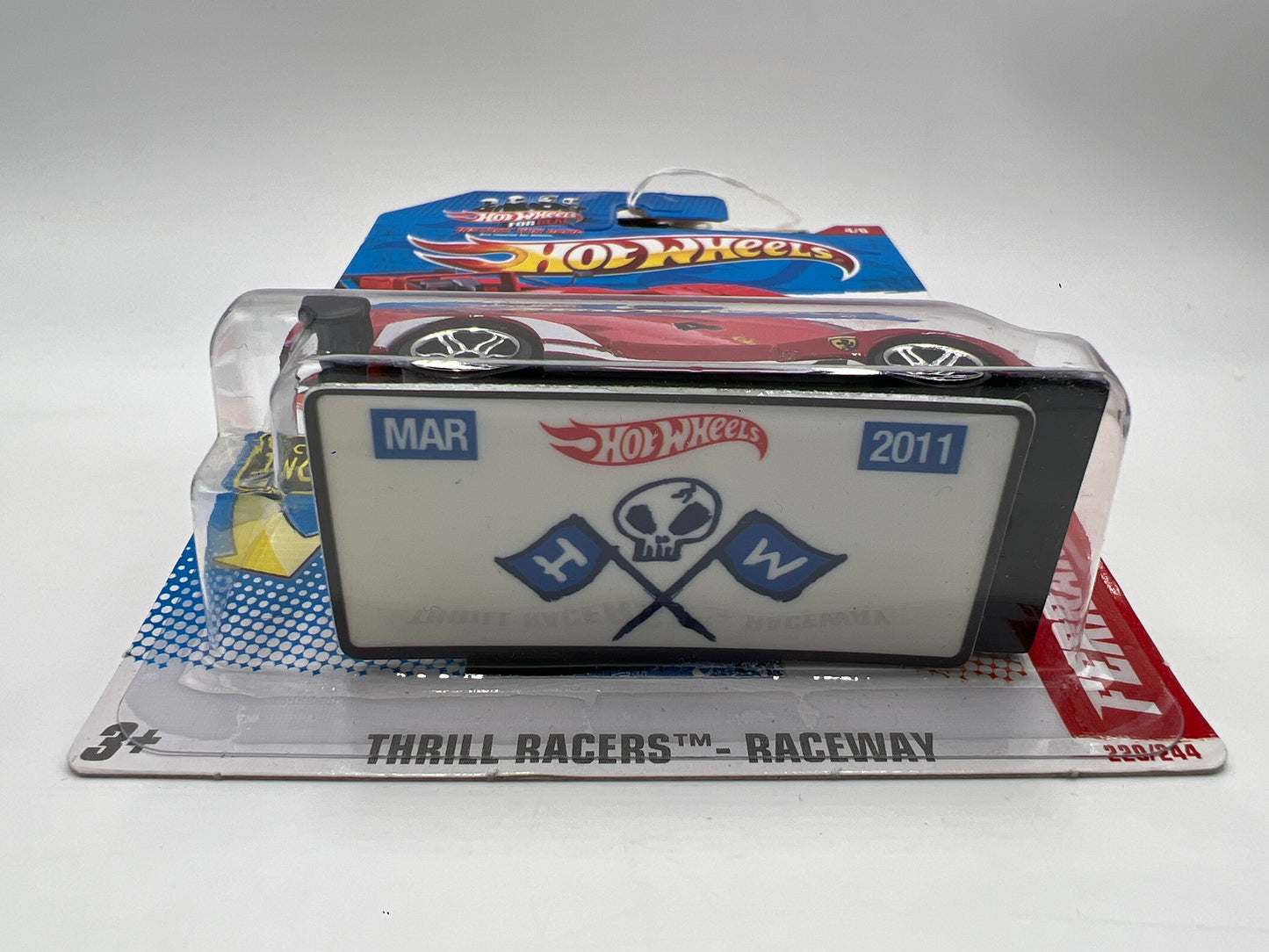 2011 Hot Wheels Thrill Racers Raceway #220 Ferrari F333 SP Red W/License Plate SR