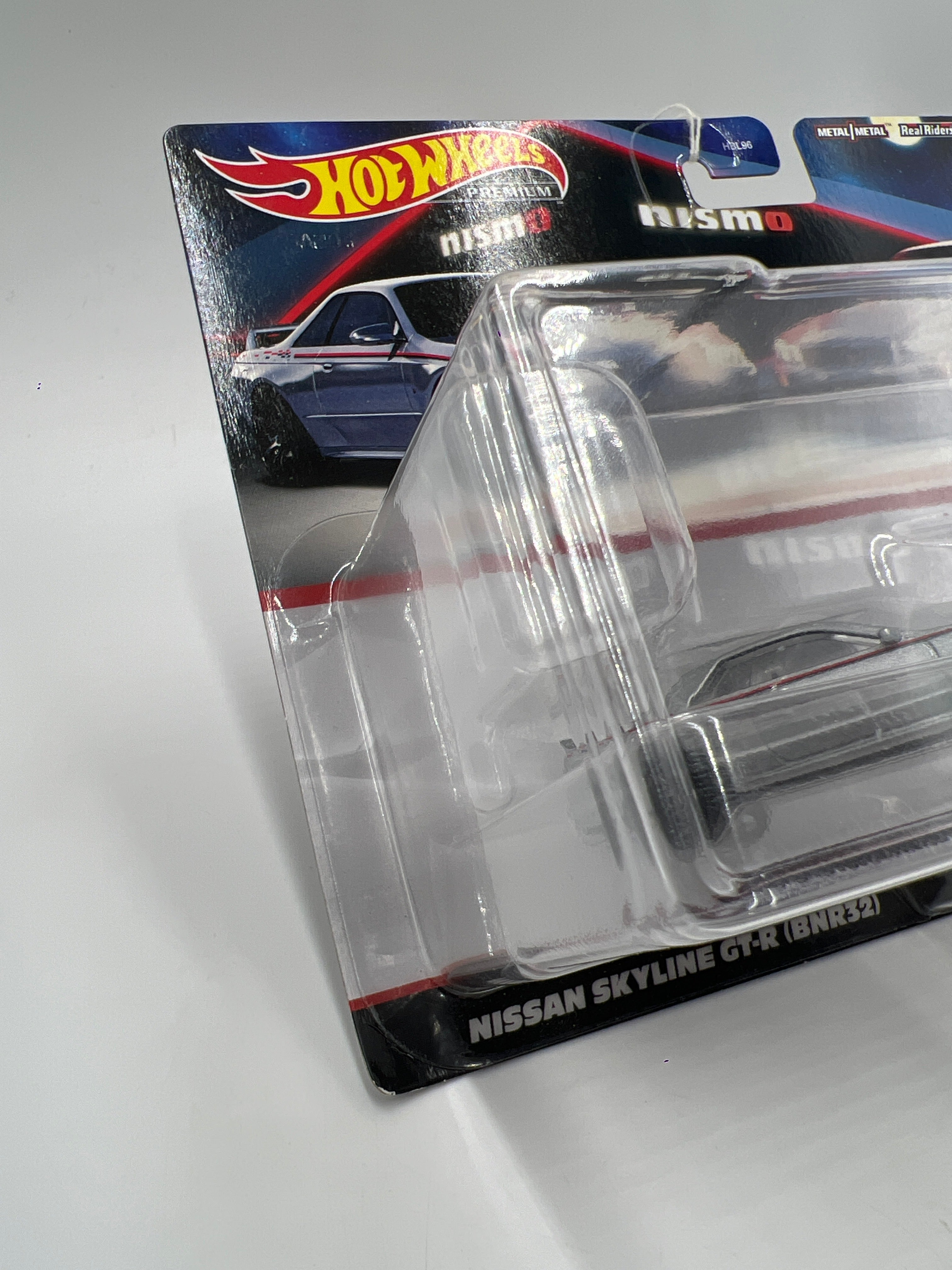Hot Wheels Premium Target 2 Pack Nismo Nissan Skyline GT-R