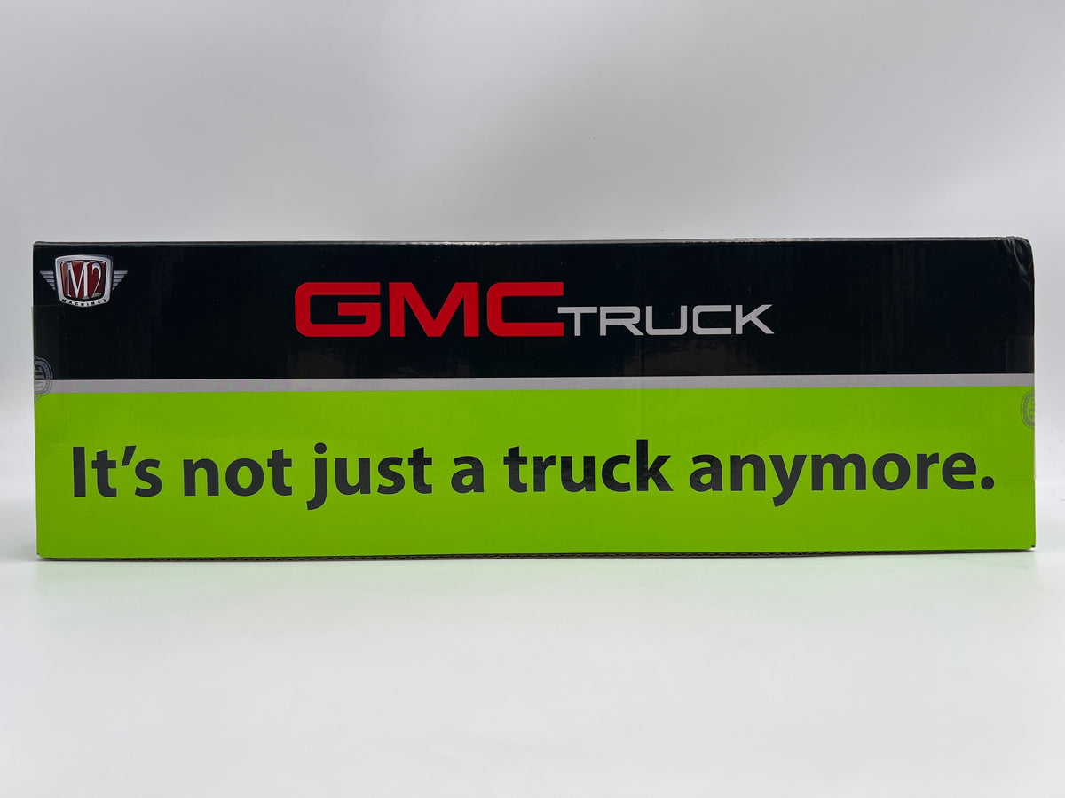 2026 M2 Machines R01 1/24 & 1/64 2 Pack 1990 GMC Sierra 1500 Custom Green/Black 2