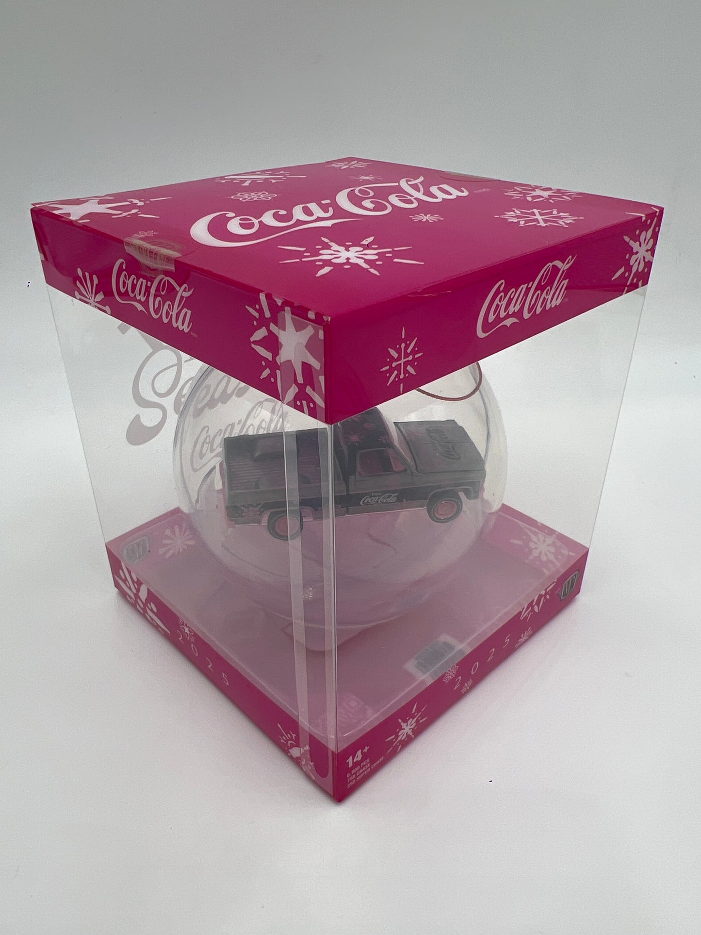 2025 M2 Machines Coca Cola Holiday Christmas Ornaments RAW CHASE 1/250 1976 GMC Sierra Grande 15