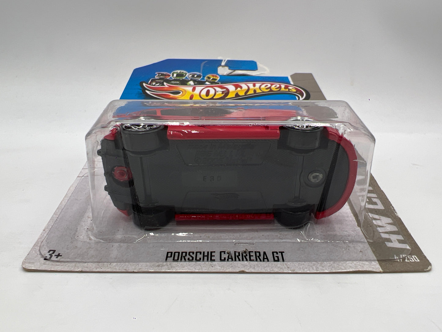 2013 Hot Wheels HW City #4 Porsche Carrera GT Red Card Not Perfect SR