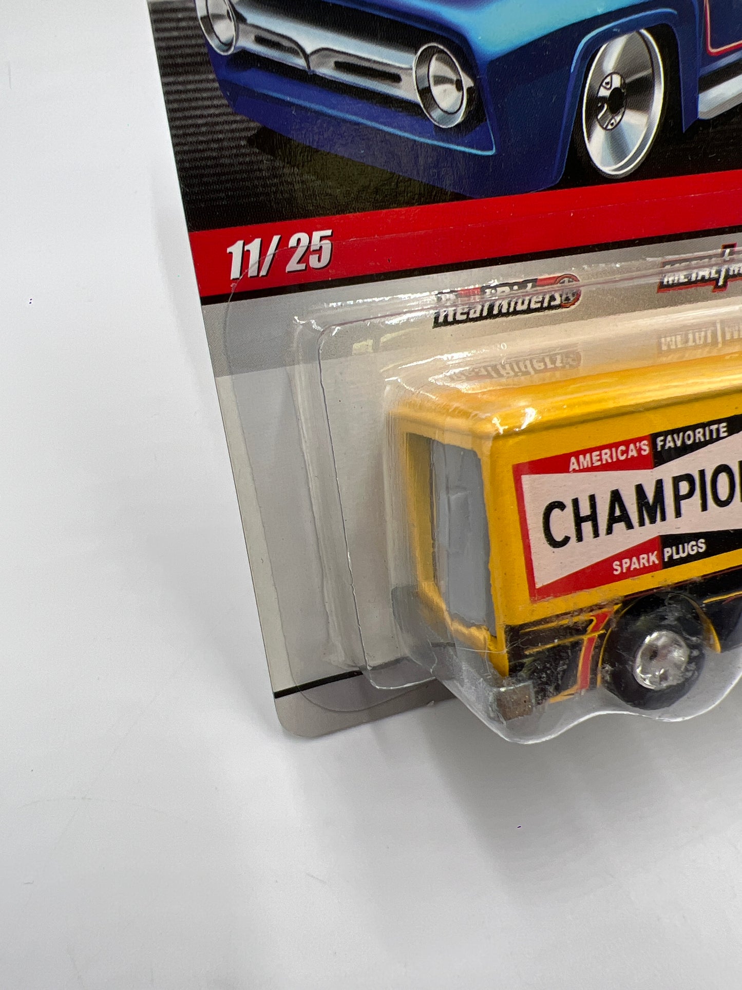 Hot Wheels Slick Rides #11 Combat Medic Champion Spark Plugs Yellow 241E