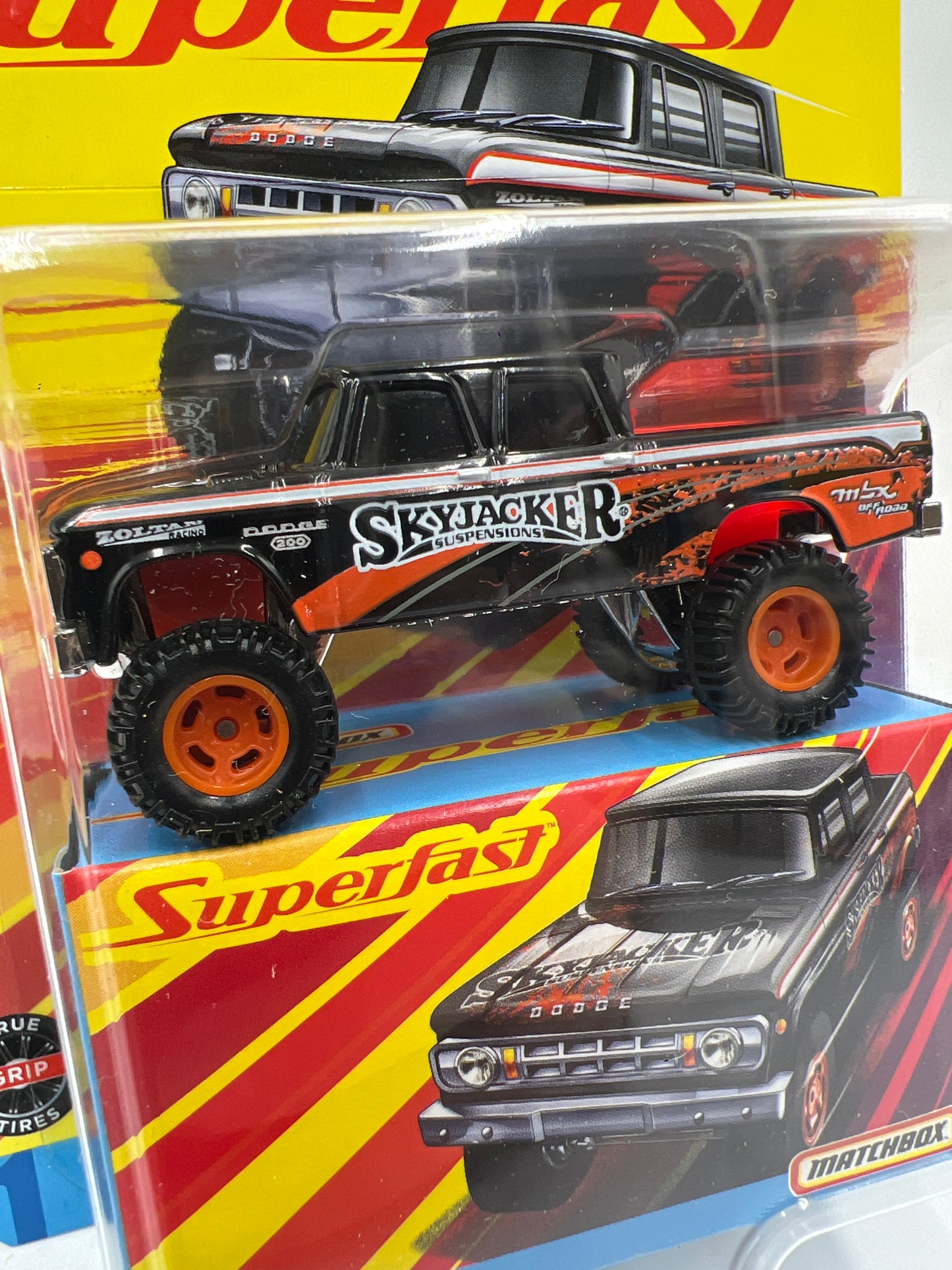 Matchbox Superfast #11 1968 Dodge D200 Black Skyjacker 172A