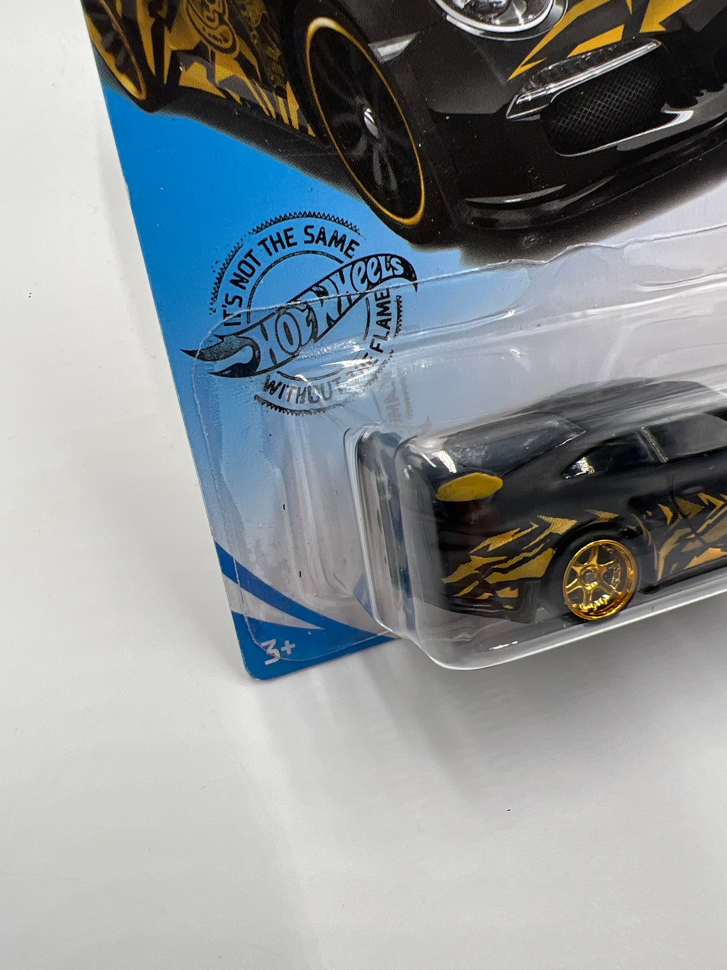 Hot Wheels Porsche 911 GT3 RS Black Wheel Swap Custom On Card W/Protector SR