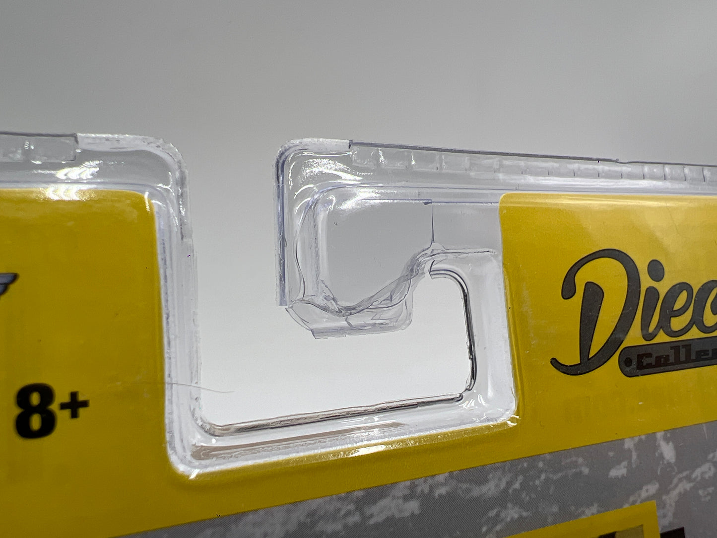 M2 Machines Diecastz 1973 Chevy Trucks Full Set Of 8 RZ02