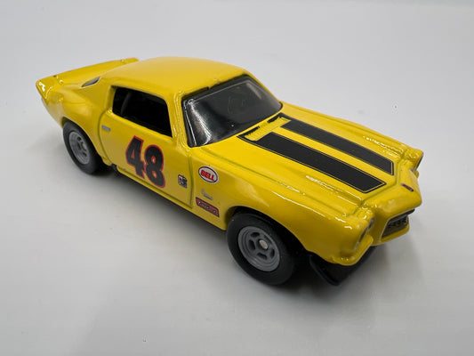 Hot Wheels 1/64 Premium Diorama Set 70 Camaro Z/28 Yellow Loose