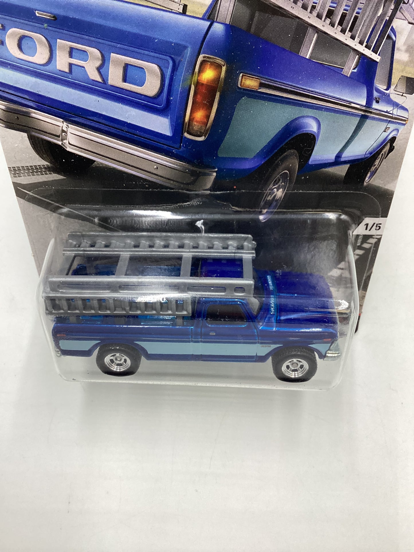 2016 Hot Wheels Car Culture Trucks #1 Ford F-250