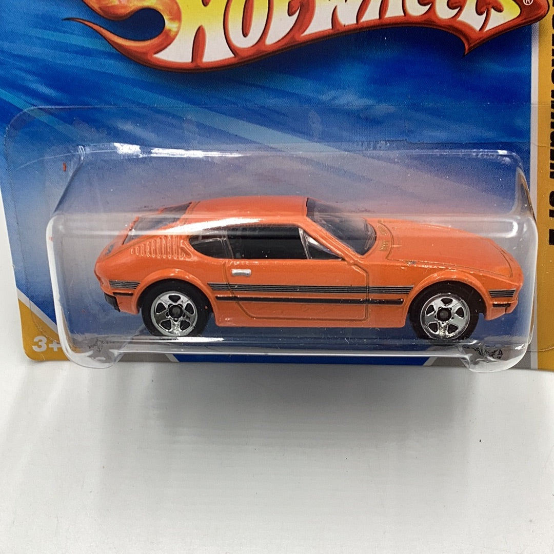 2010 Hot Wheels #46 Volkswagen SP2 orange international short card 240D