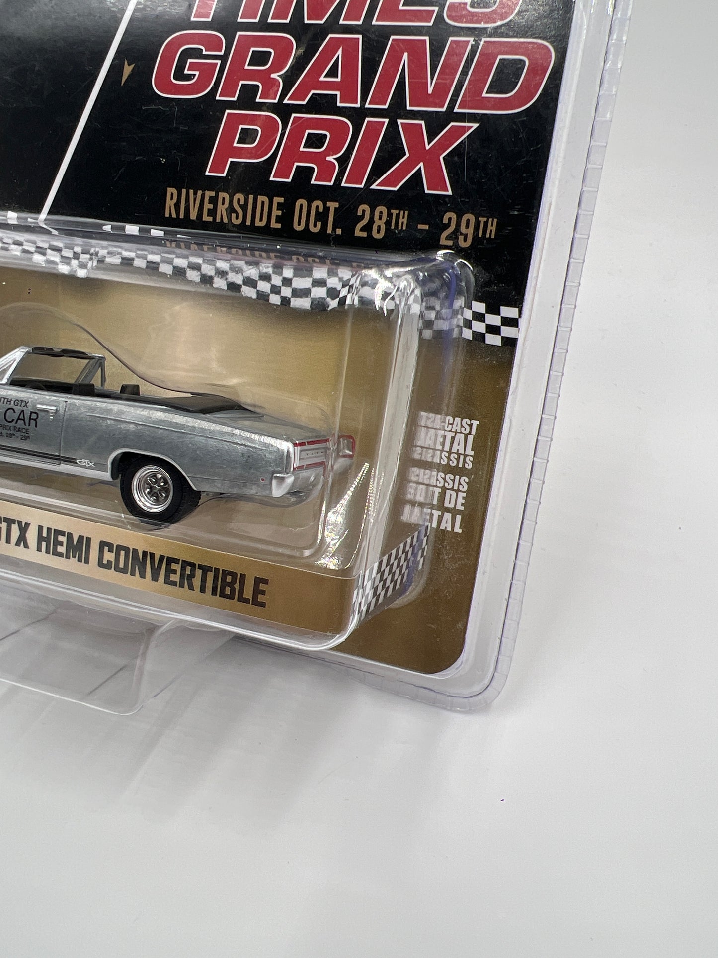 Greenlight Hobby Exclusive LA Times Grand Prix RAW CHASE 1968 Plymouth GTX Hemi Convertible Pace Car
