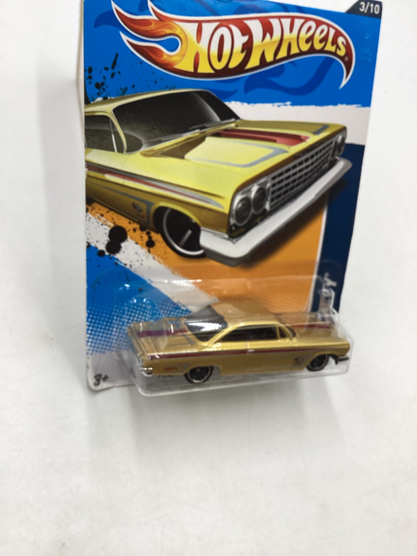 2012 Hot Wheels #103 62 Chevy Gold 8D