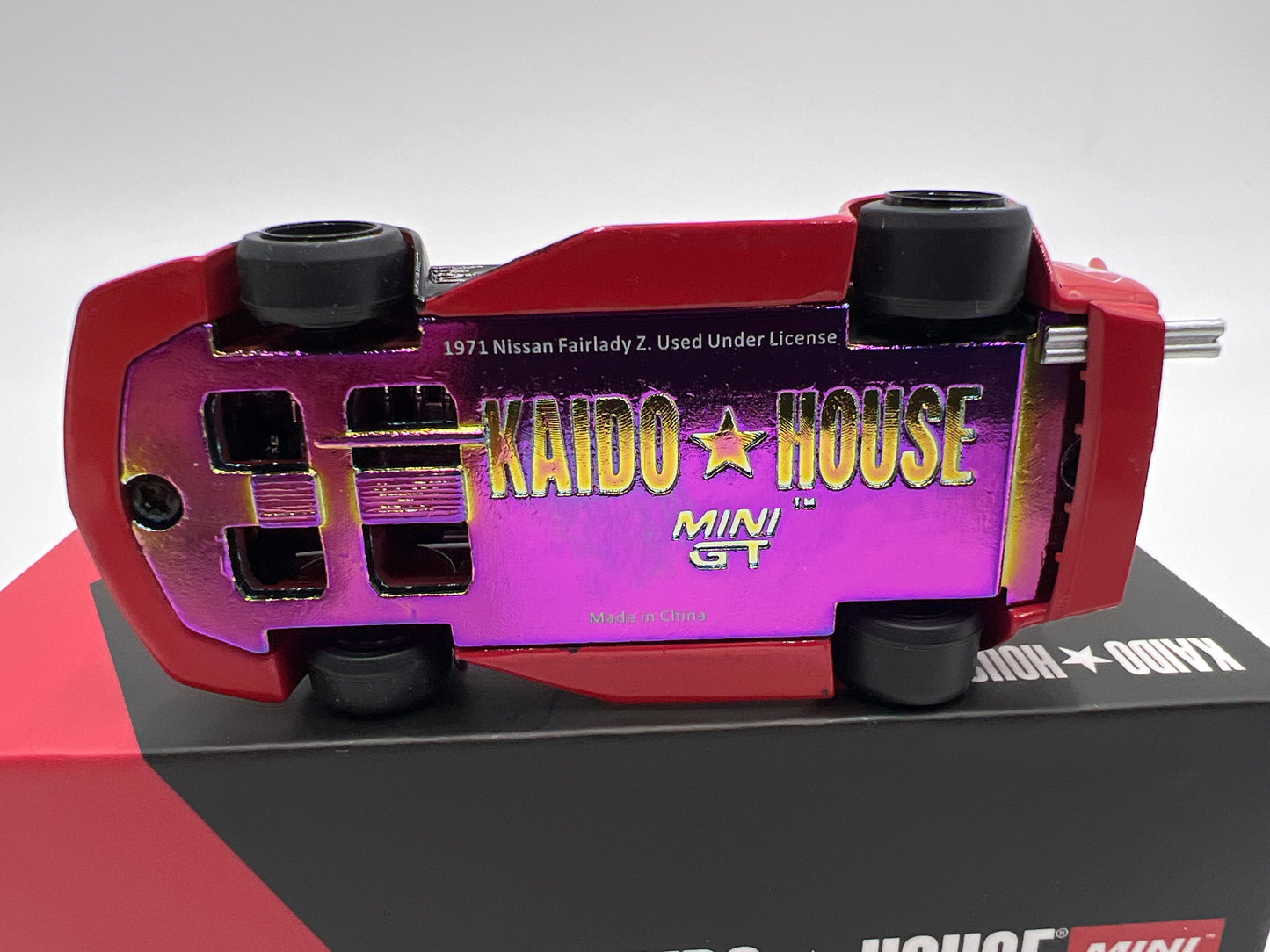 Mini GT Kaido House #172 Nissan Fairlady Z Kaido GT Advan