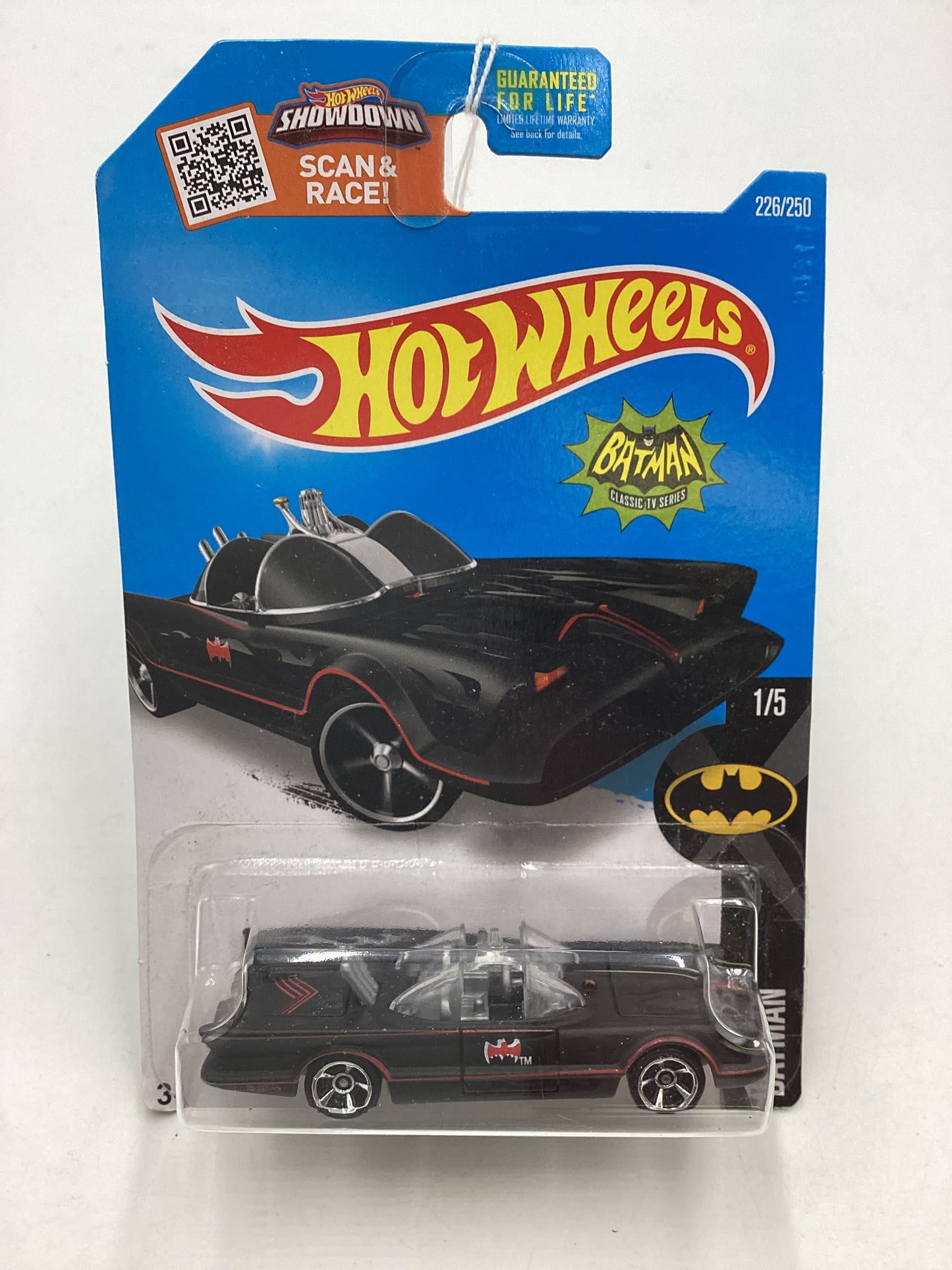 2016 Hot Wheels #226 TV Series Batmobile 119E