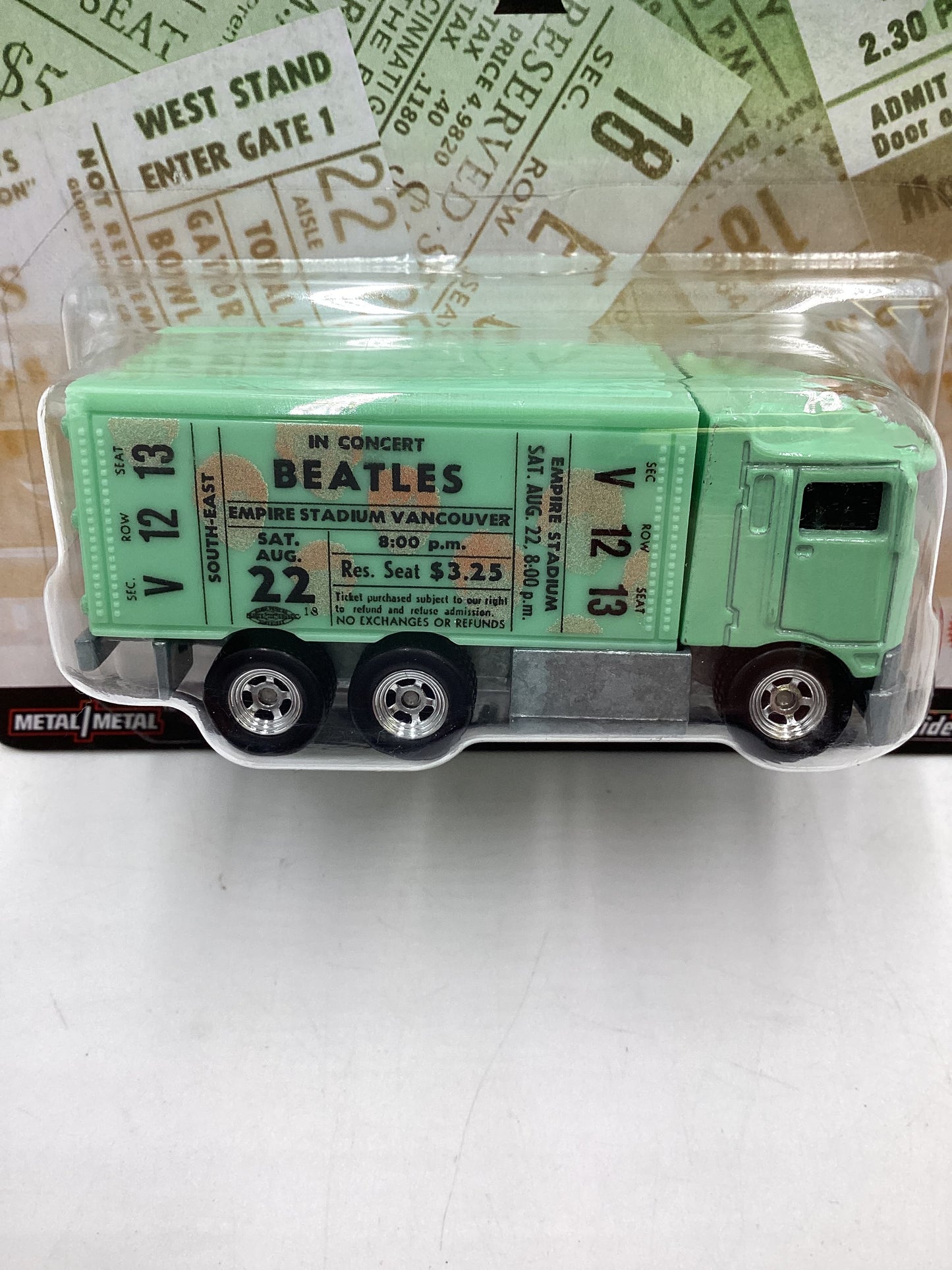 2024 Hot wheels Pop Culture Beatles Hiway Hauler 241F