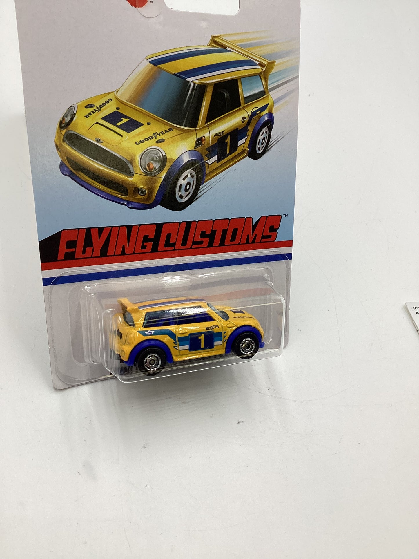 Hot Wheels Target Exclusive Flying Customs Mini Cooper S Challenge Yellow 156H