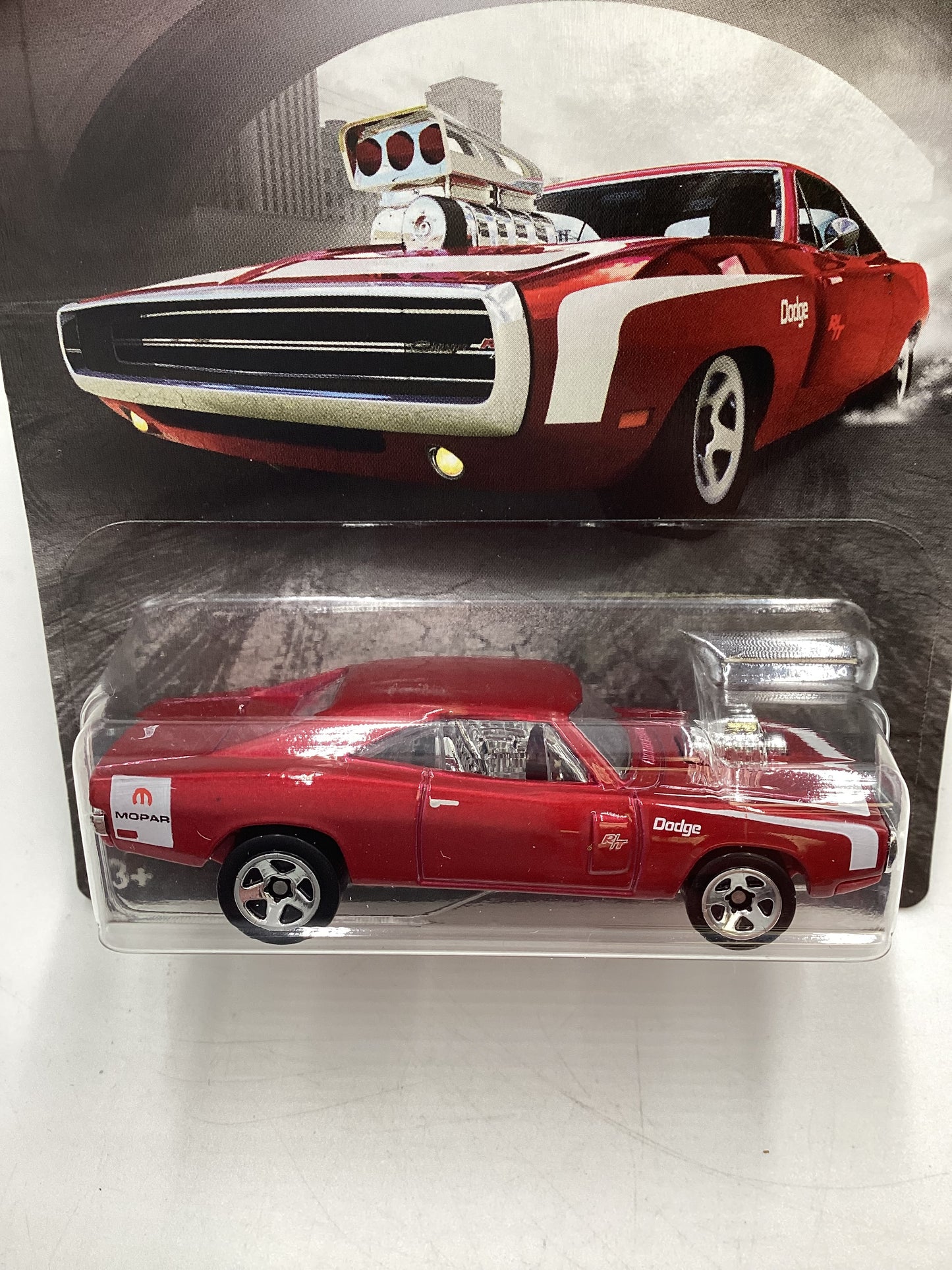 Hot wheels Exclusive Mopar Series #7 70 Dodge Challenger (Charger Misprint) R/T Red