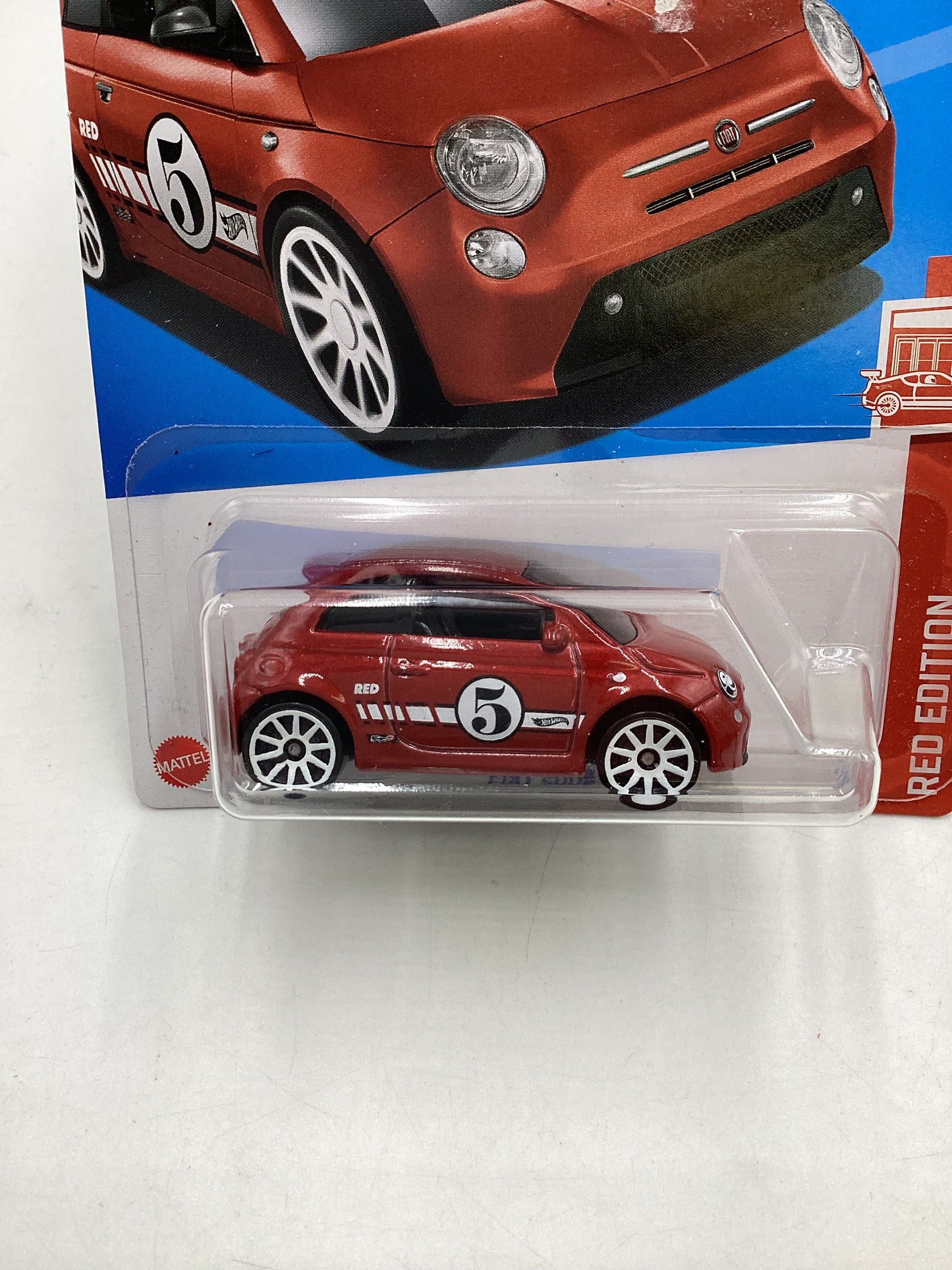 2024 Hot wheels Red edition #22 Fiat 500e Bad Card 150i