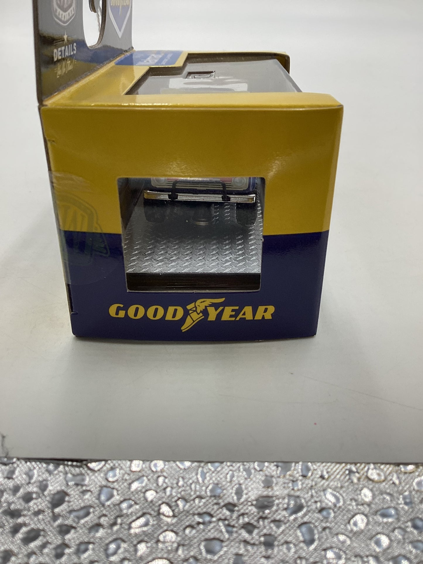 M2 Machines 1971 Ford Bronco Good Year Walmart Exclusive Blue/Yellow WMTS16