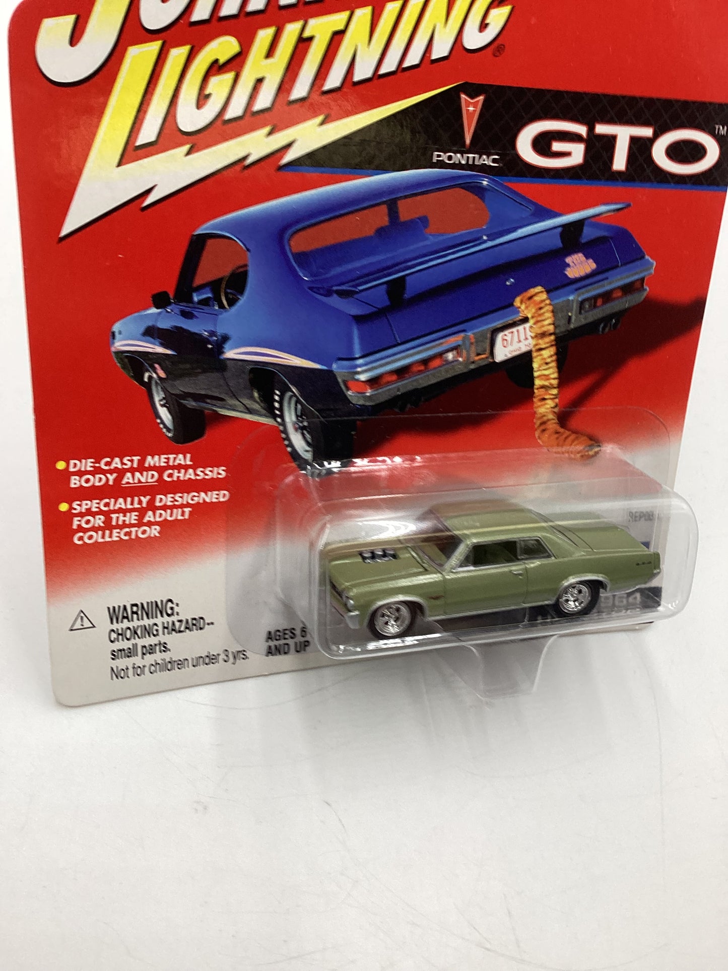 Johnny Lightning Pontiac GTO 1964 Hardtop Green 185C