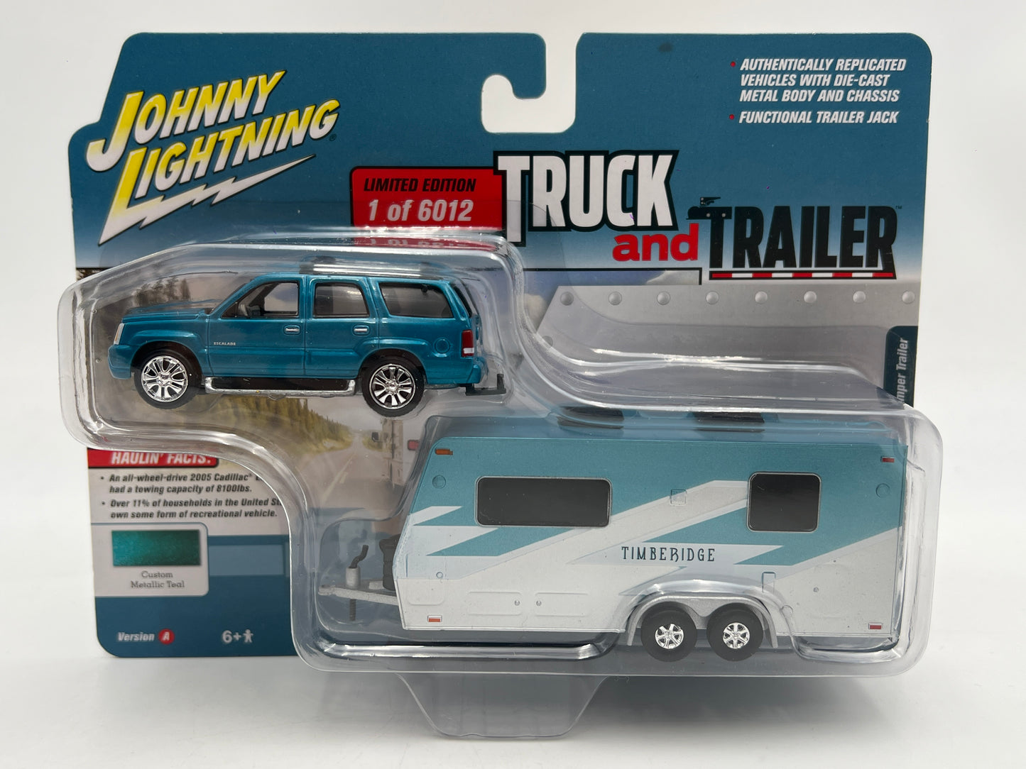 Johnny Lightning Truck And Trailer R1 Version A 2005 Cadillac Escalade W/Camper Trailer