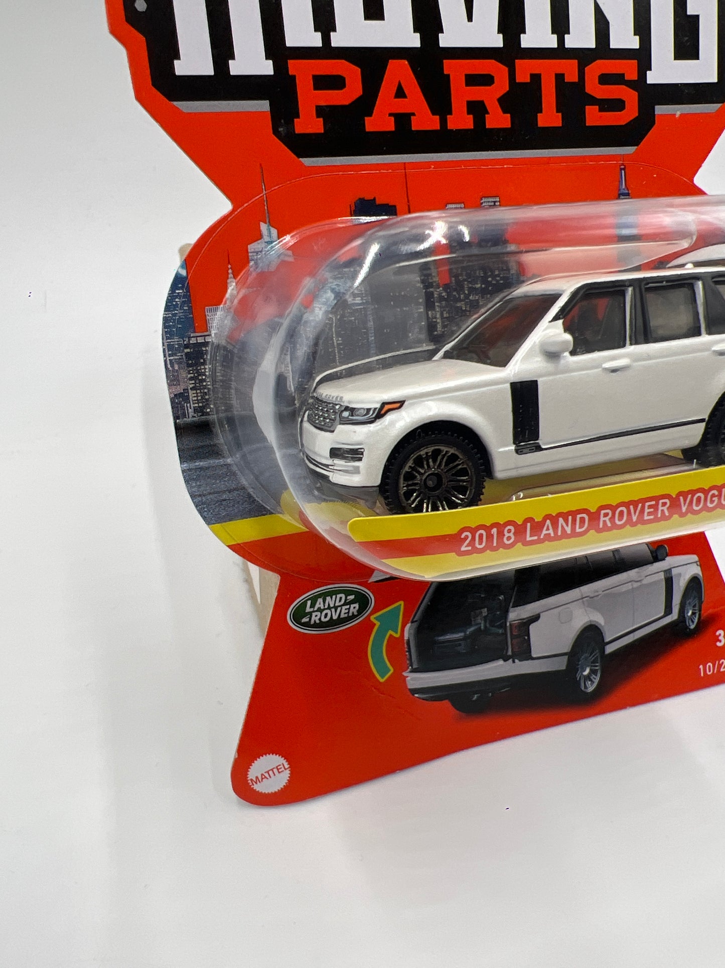 Matchbox Moving Parts #10 2018 Land Rover Vogue SE White 167J