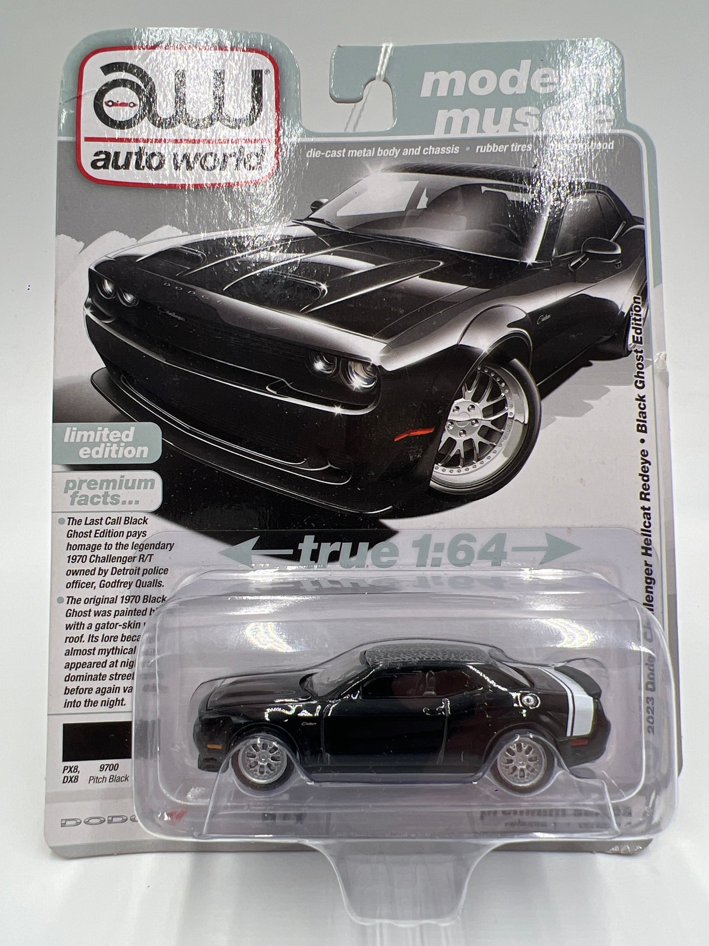 Auto World Modern Muscle #5 Release 1 Version A 2023 Dodge Challenger Hellcat Redeye Black Ghost Edition 182G