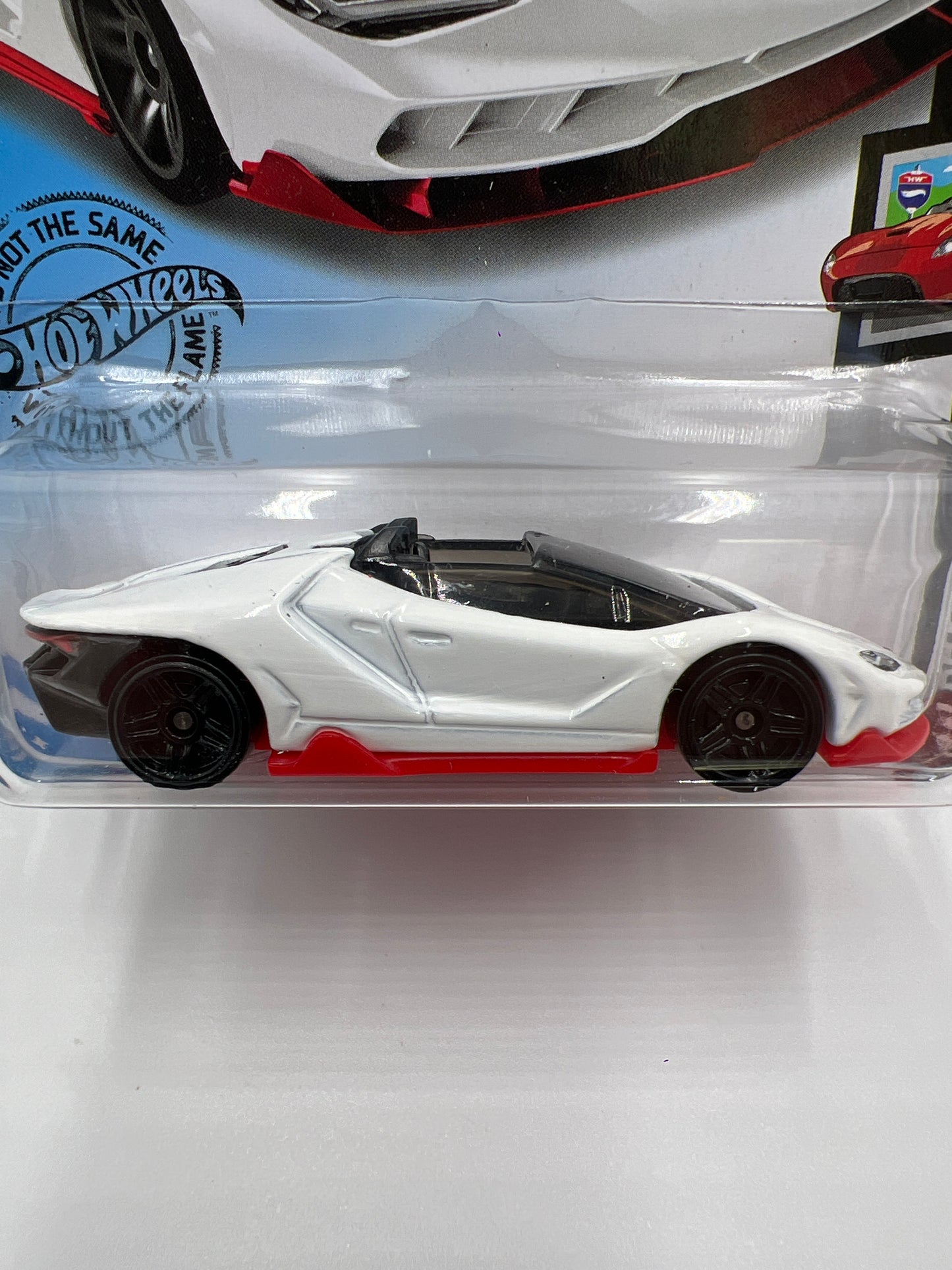 2020 Hot Wheels HW Roadsters #170 16 Lamborghini Centenario Roadster White 101G
