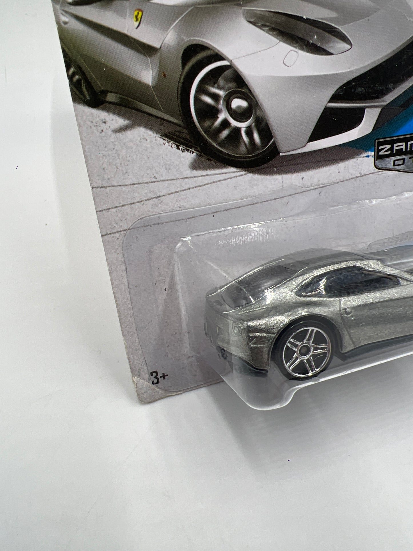 2013 Hot Wheels Walmart Exclusive Zamac 13 #174 Ferrari F12Berlinetta W/Protector