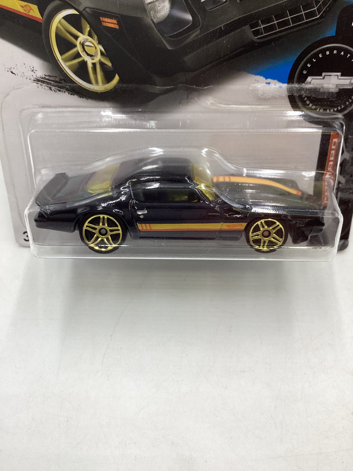 2017 Hot wheels Toys R Us Exclusive Black 81 Camaro 240A