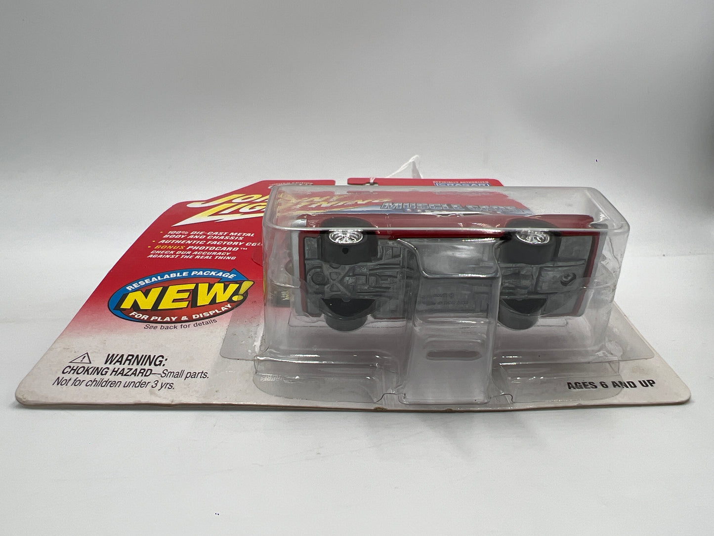 Johnny Lightning Muscle Cars USA #8 1962 Plymouth Belvedere Red 219A