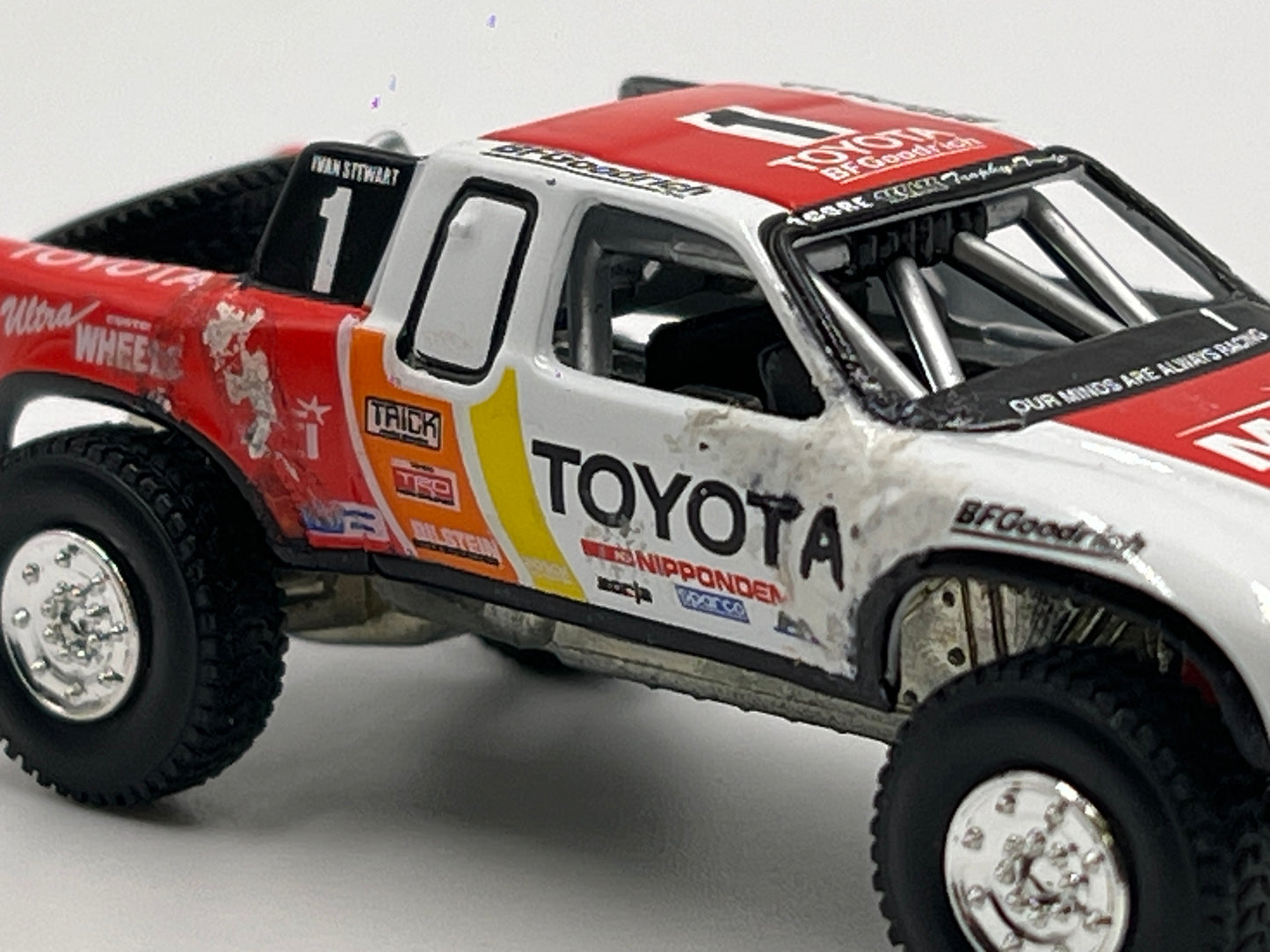 Hot Wheels 100% Black Box Premium Toyota Baja Truck White Loose Paint Damage/Touch Up