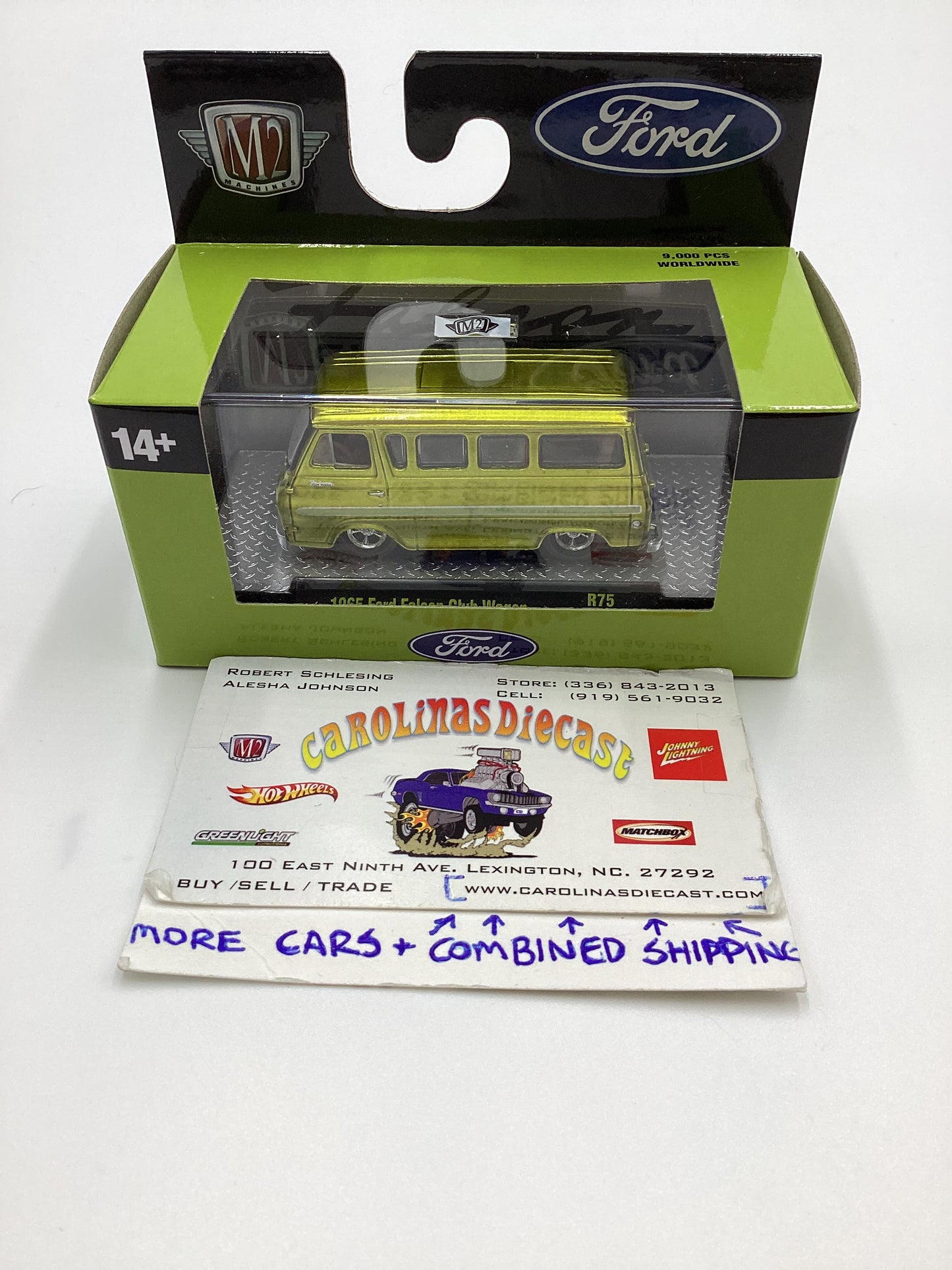M2 Machines 1965 Ford Falcon Club Wagon R75