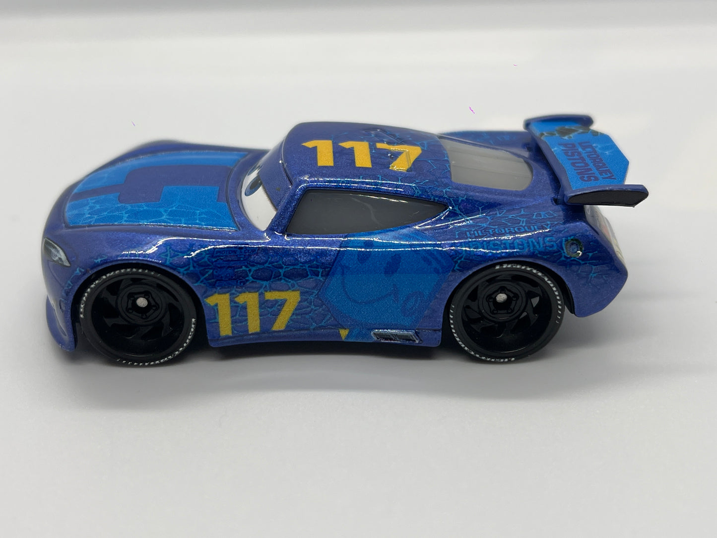 Disney Pixar Cars 3 #117 Spikey Fillups 2 Pack Exclusive Blue Loose