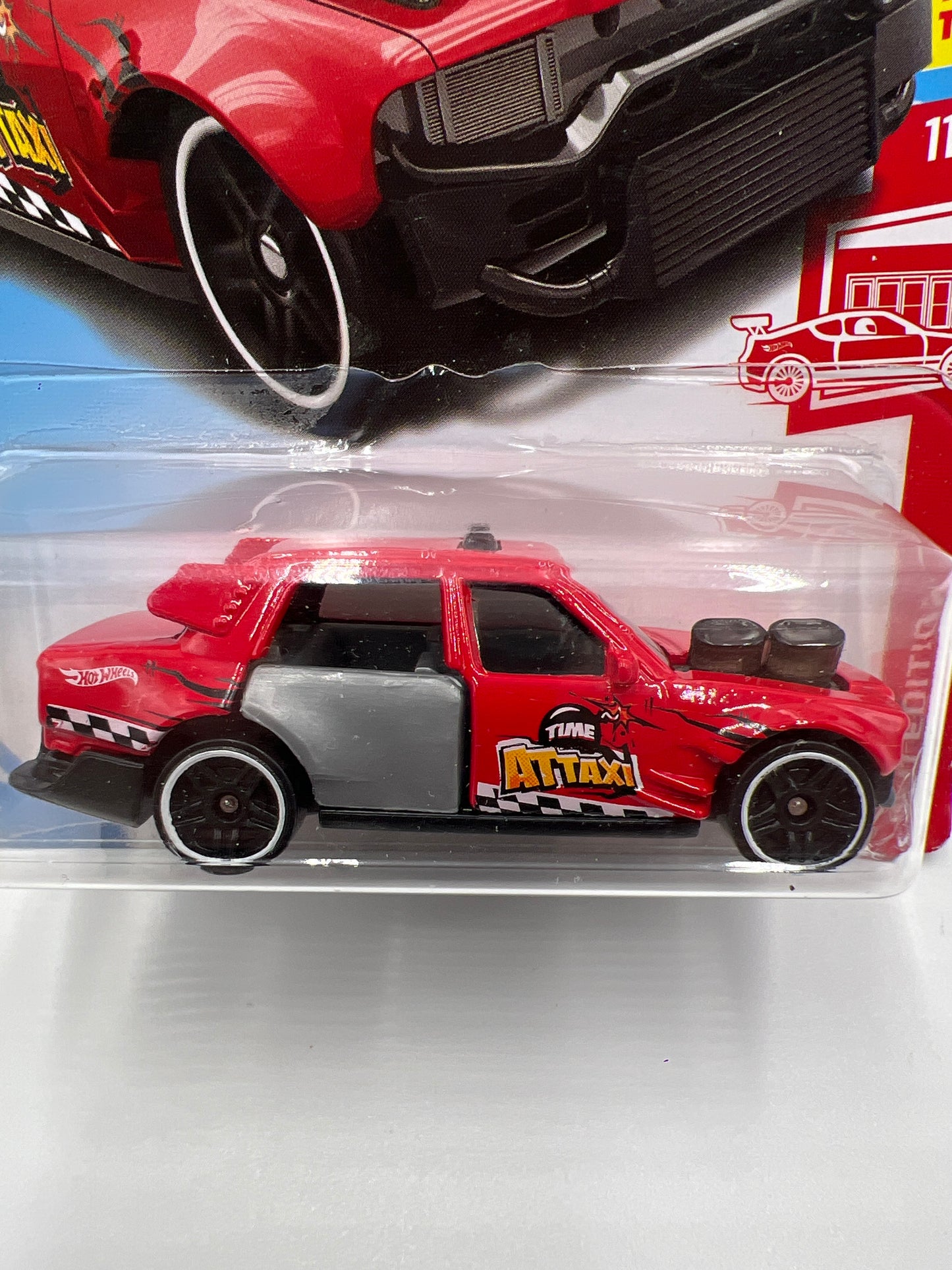 2018 Hot Wheels Target Exclusive Red Edition Time Attaxi Red 146G