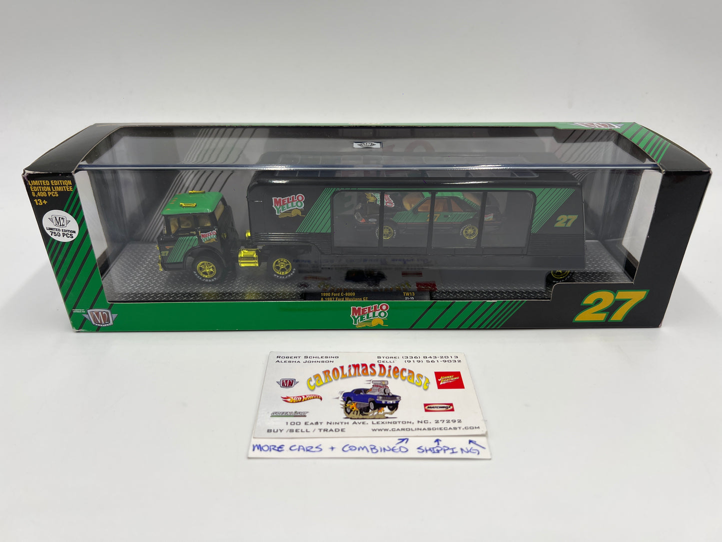 M2 Machines CHASE Mello Yello Hauler 1990 Ford C-8000 & 1987 Ford Mustang GT TW13
